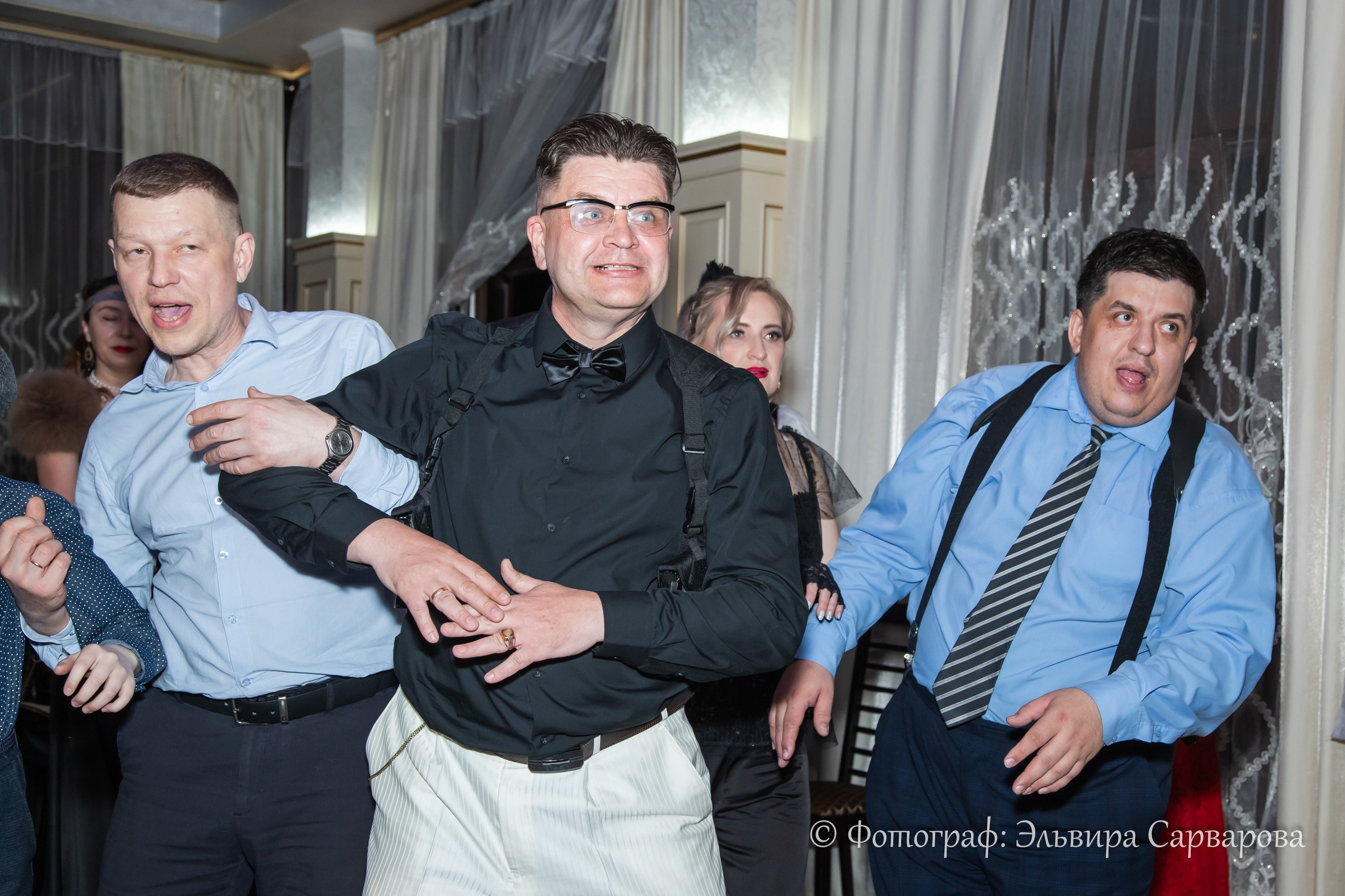 Гангстерская вечеринка в стиле 1920-х. Репортажный Фотограф