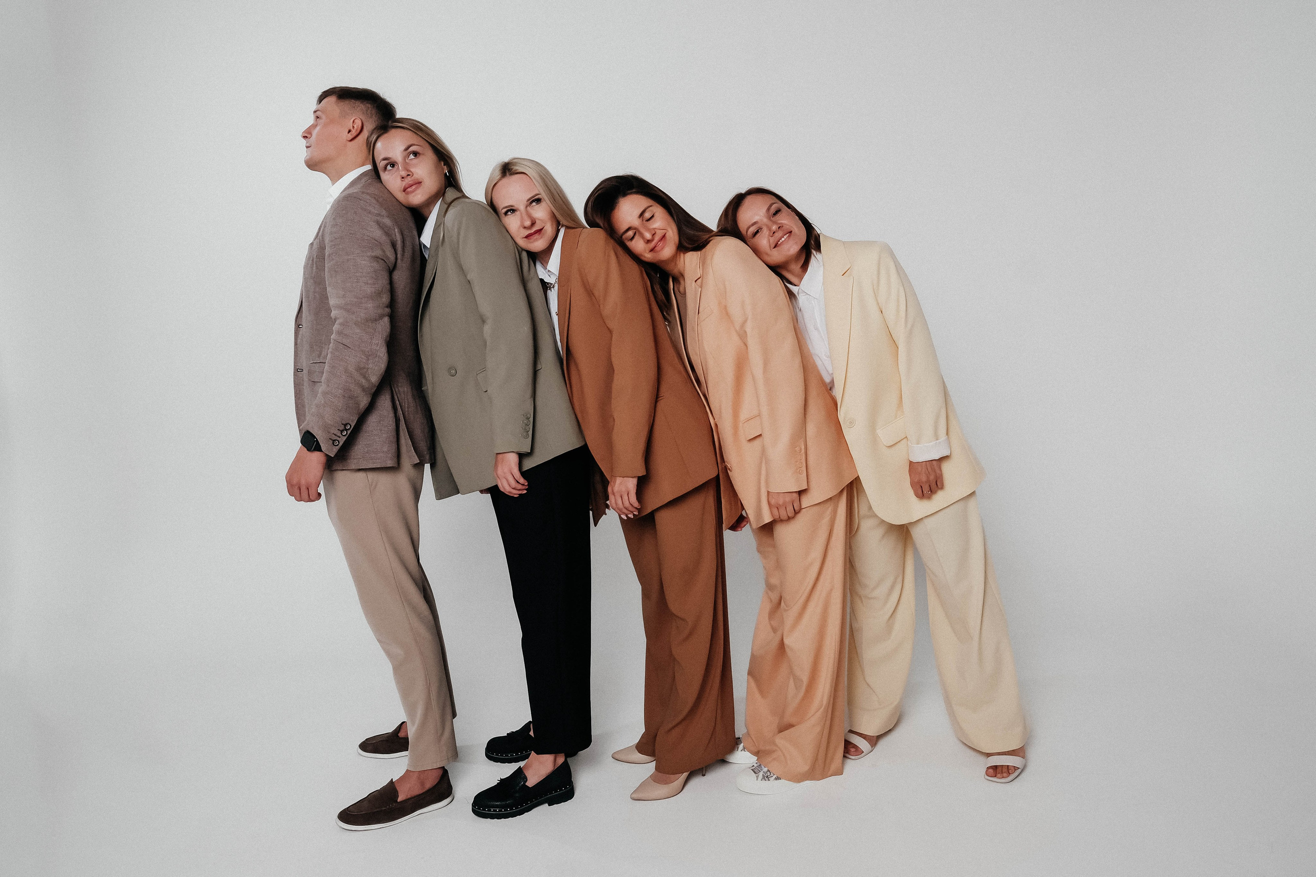 Команда Агентства Недвижимости. Главная