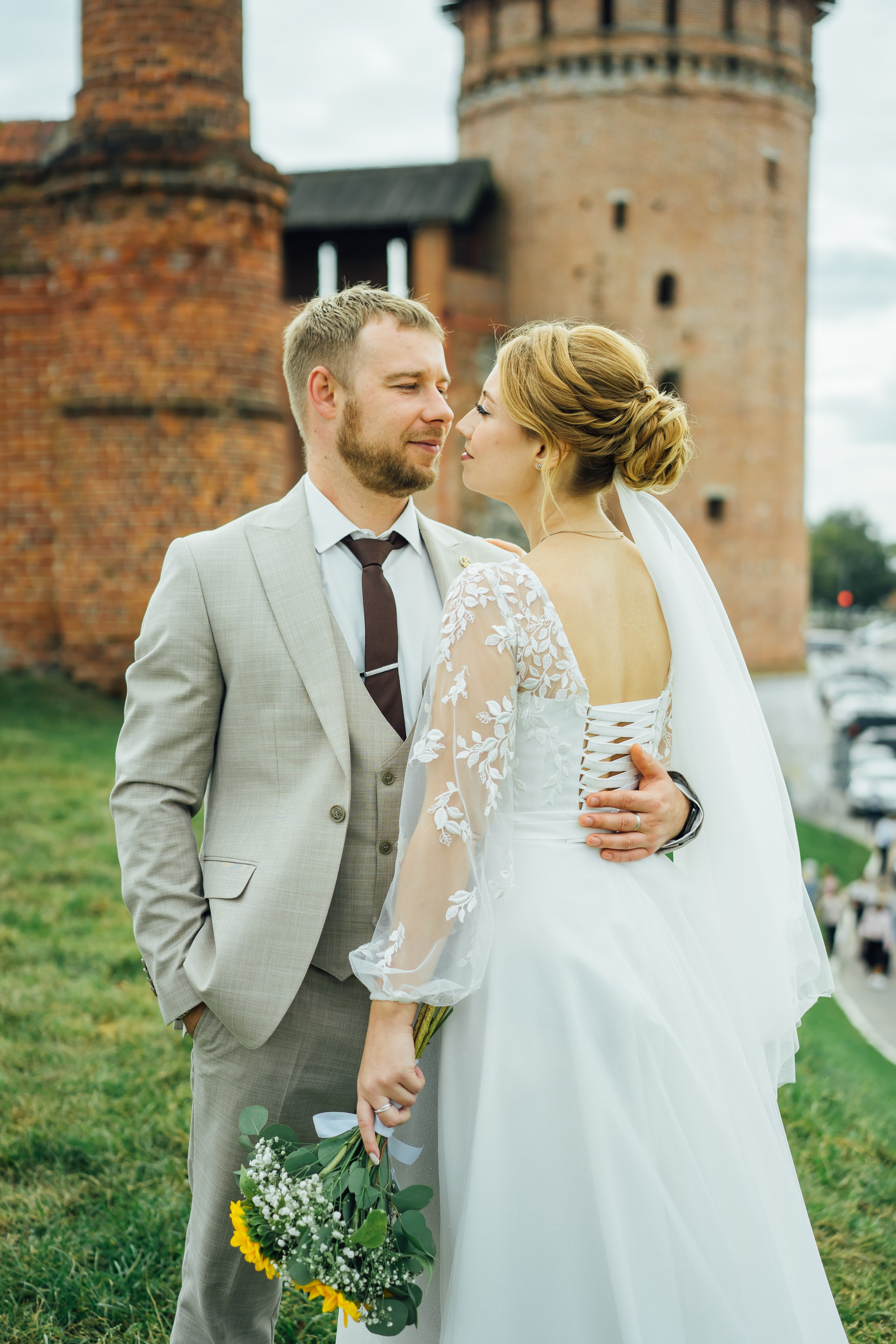 Алексей и Екатерина 06.09.2025 свадебная прогулка. Свадебный фотограф в Коломне, Воскресенске, Егорьевске Владимир Петров