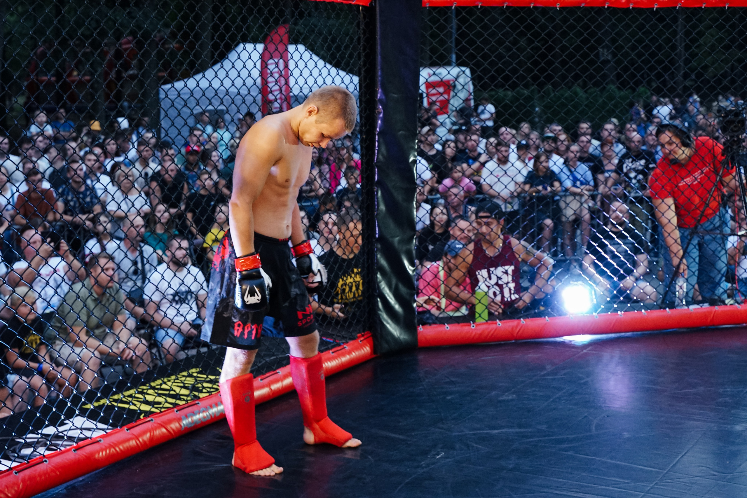 Вечер боев в ЦПКиО. Фотограф Надежда Погребняк | Рязань | Москва