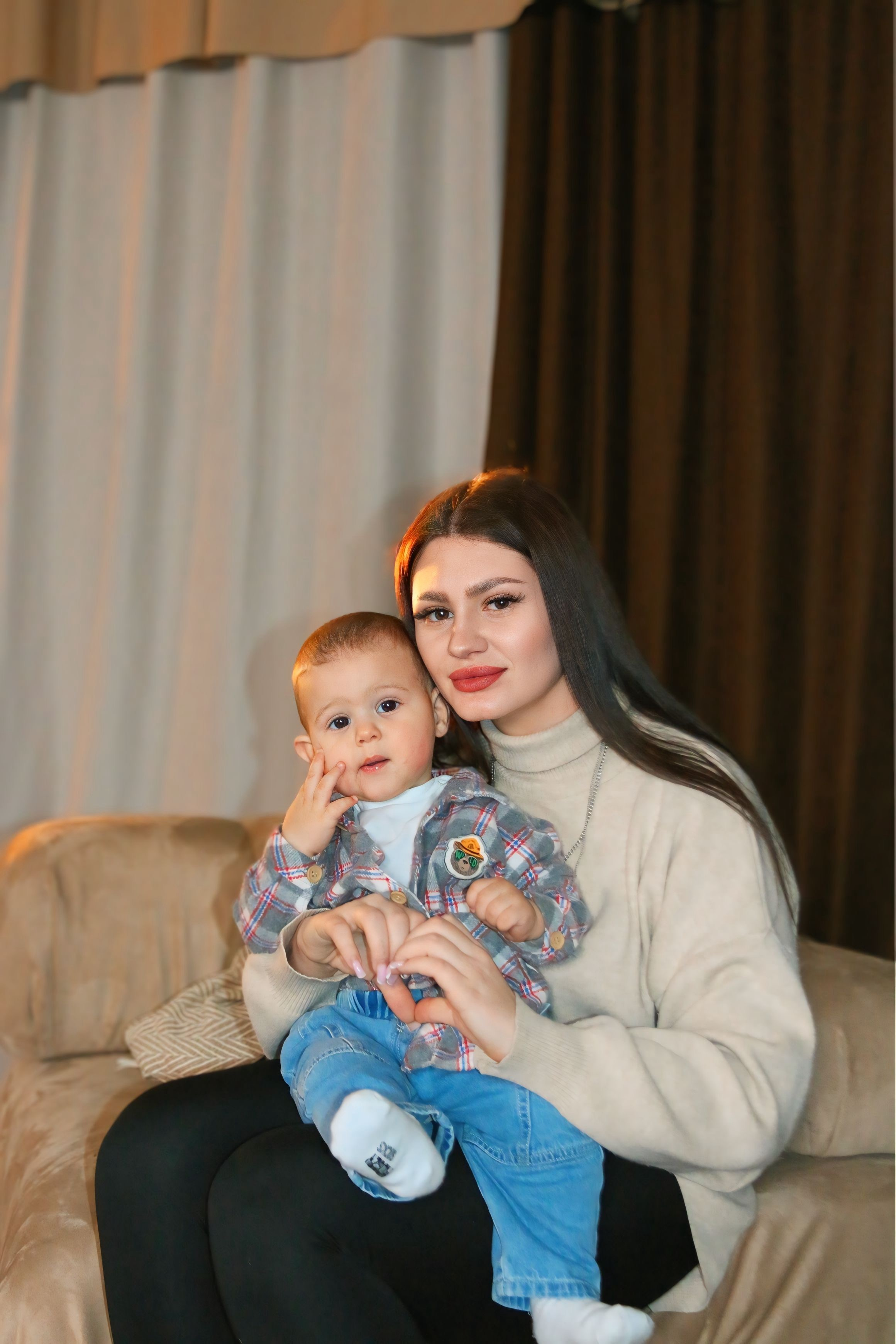 Новогодняя фотосессия мамы с сыном