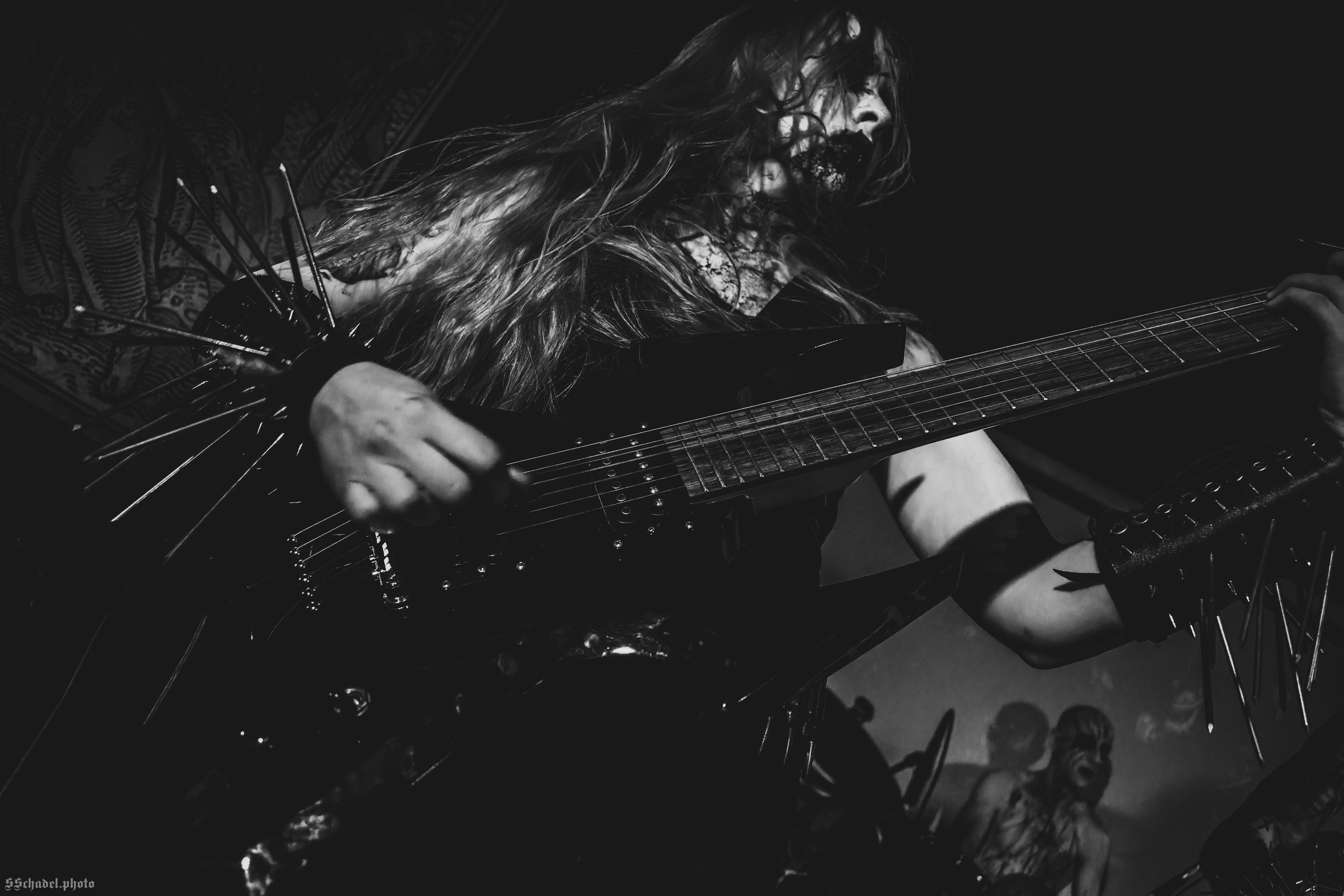 Frostlagte Måne 11.04.25. We will make everything metal!