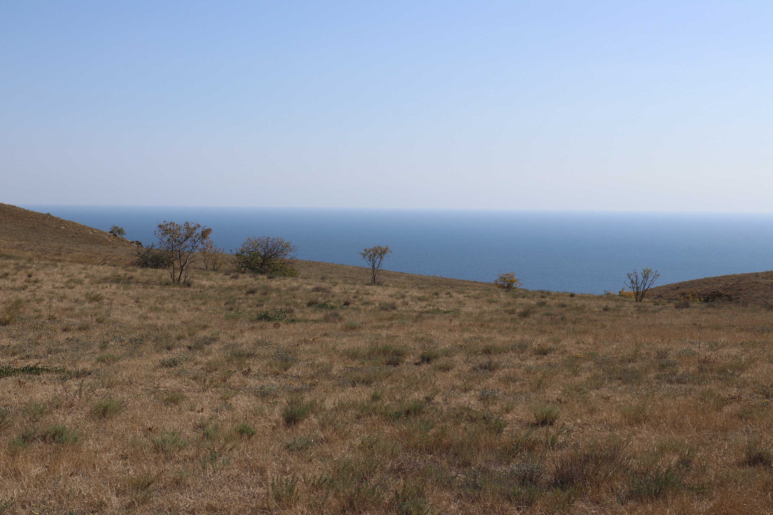 Крым. ЮБК (Судак, Карадаг, гора Клементьева, Меганом, Ильяс-Кая). Сентябрь 2020. Путешественник-фотограф из Санкт-Петербурга Татьяна Свистулина