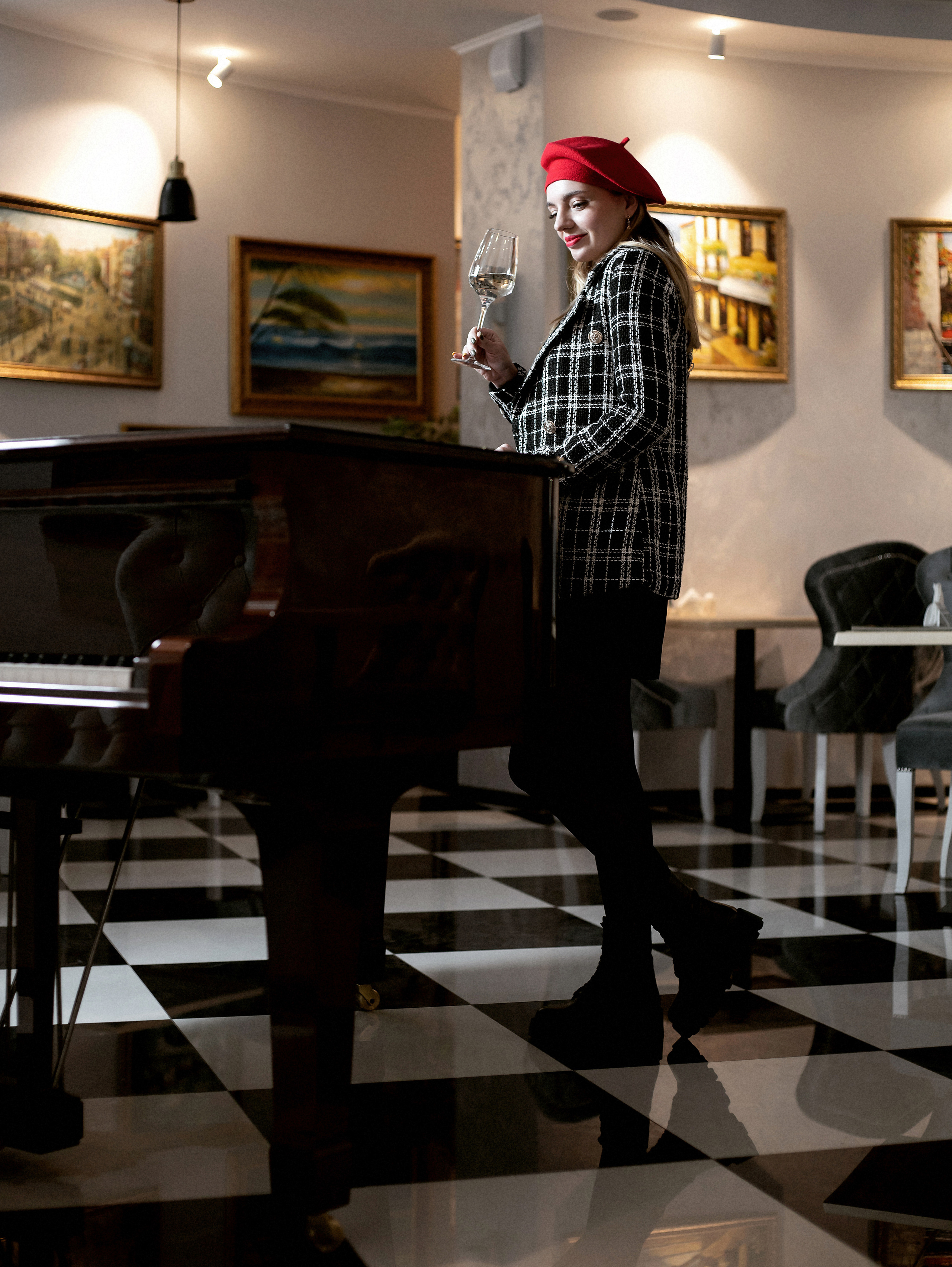 Янка-парижанка. Фотограф Пятигорск Кисловодск КМВ — Олег Олди