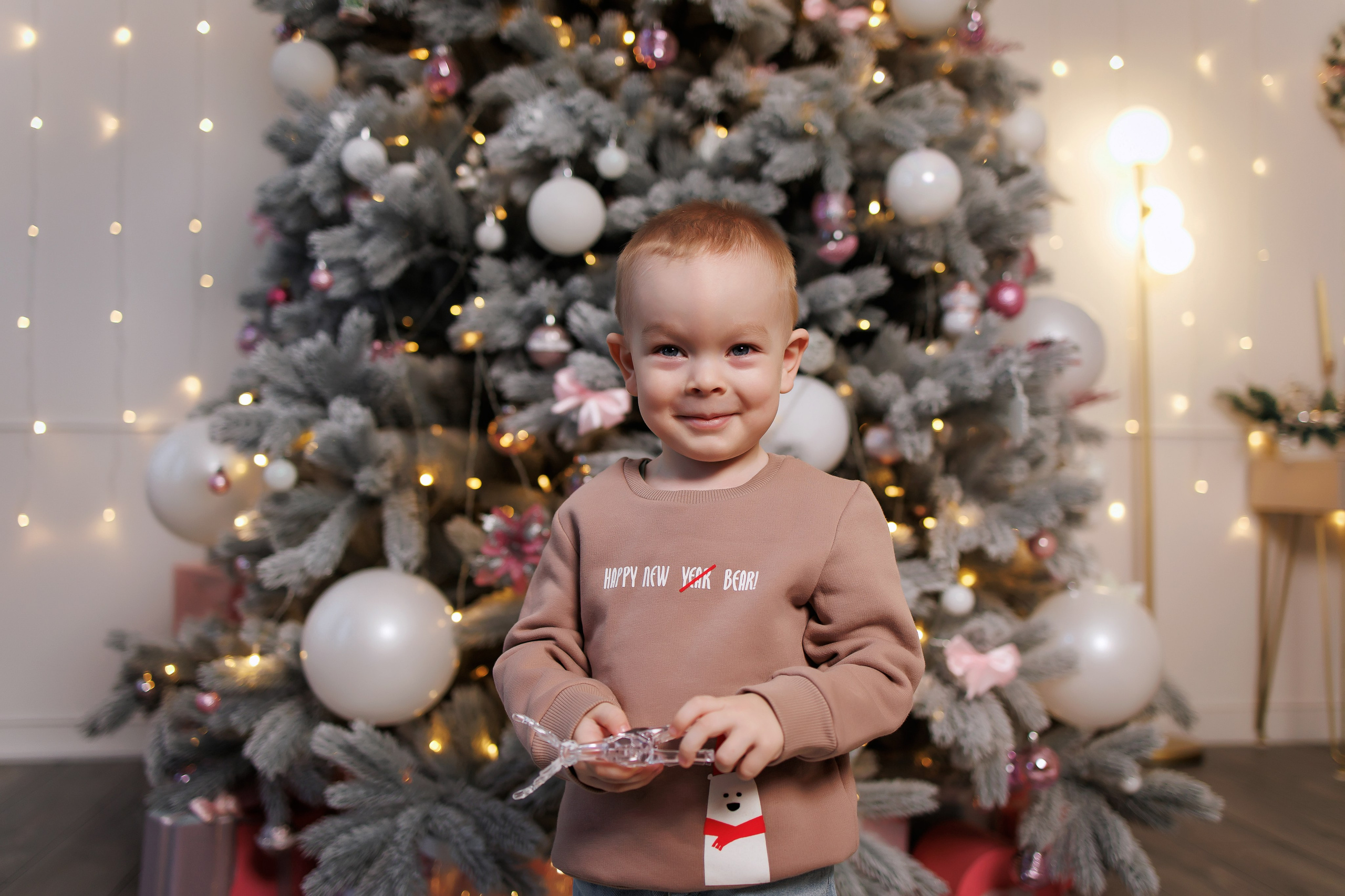 Ваши фотографии. Интерьерная фотостудия Background в Омске