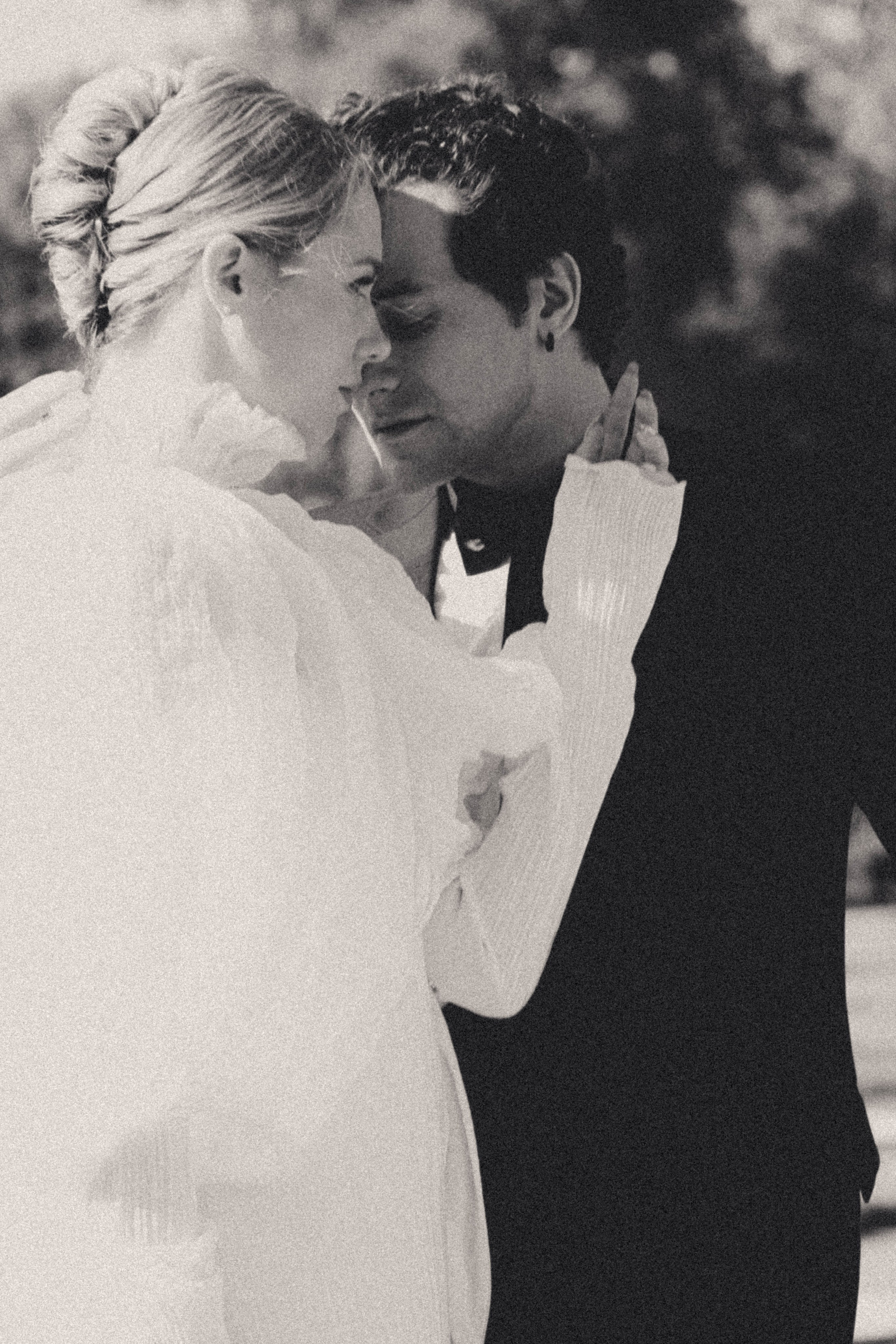 СВАДЕБНАЯ СЬЕМКА В ПАРКЕ ОРАНИЕНБАУМ. Профессиональный фотограф, Санкт-Петербург — Виктория Богомолова