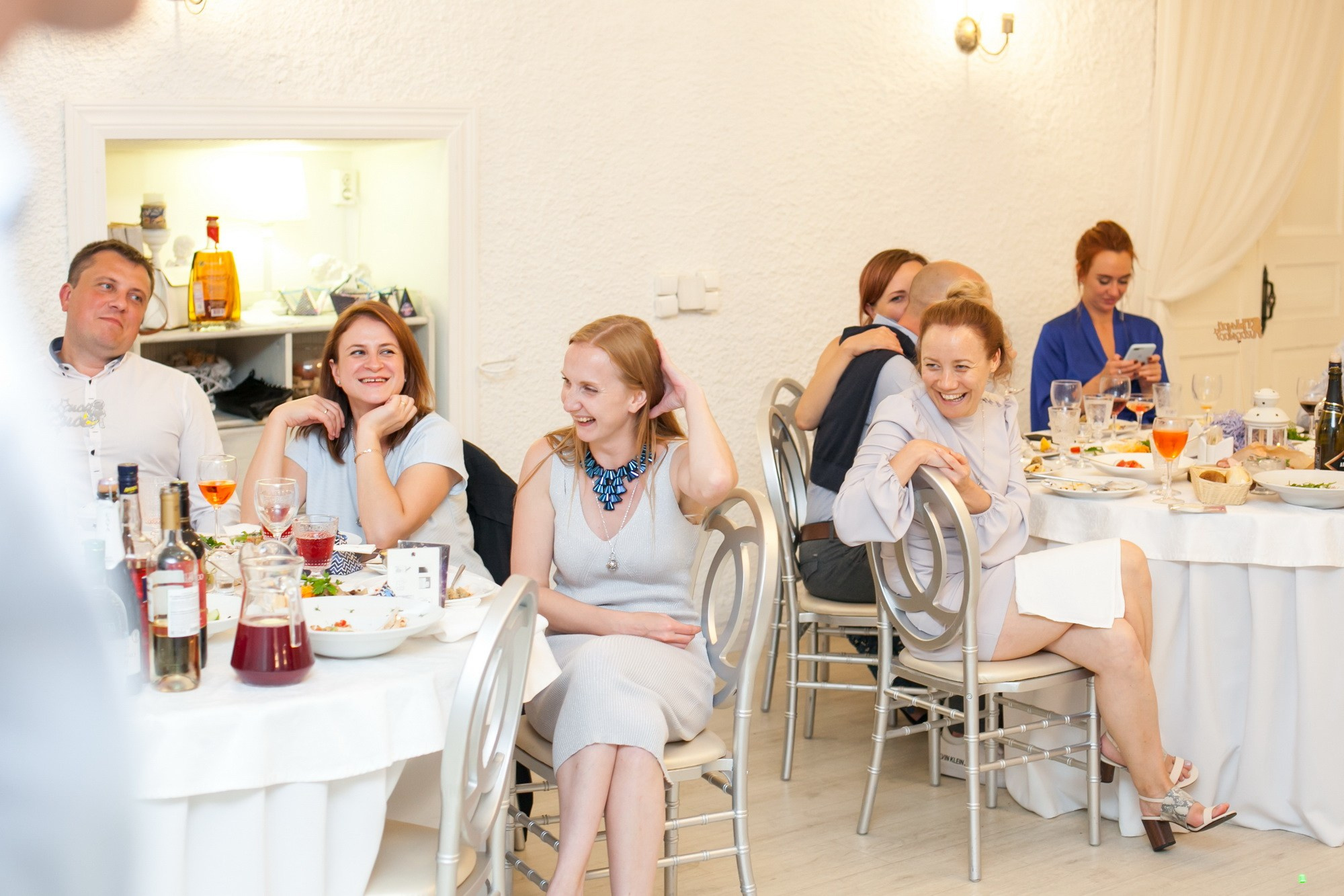 Ты мой космос, свадьба в СПБ. Фотограф крещение венчание в Петербурге! Помогает подобрать храм и посоветовал душевного батюшку в СПб