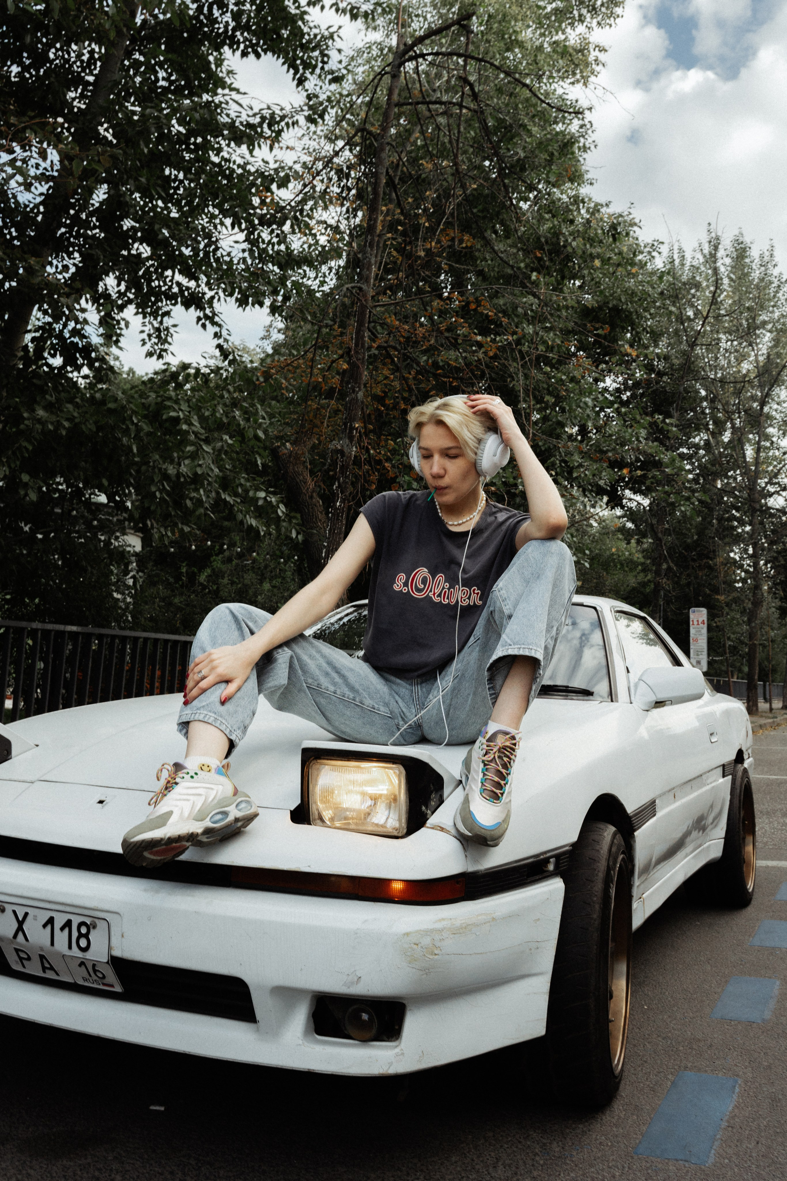 Настя с супрой