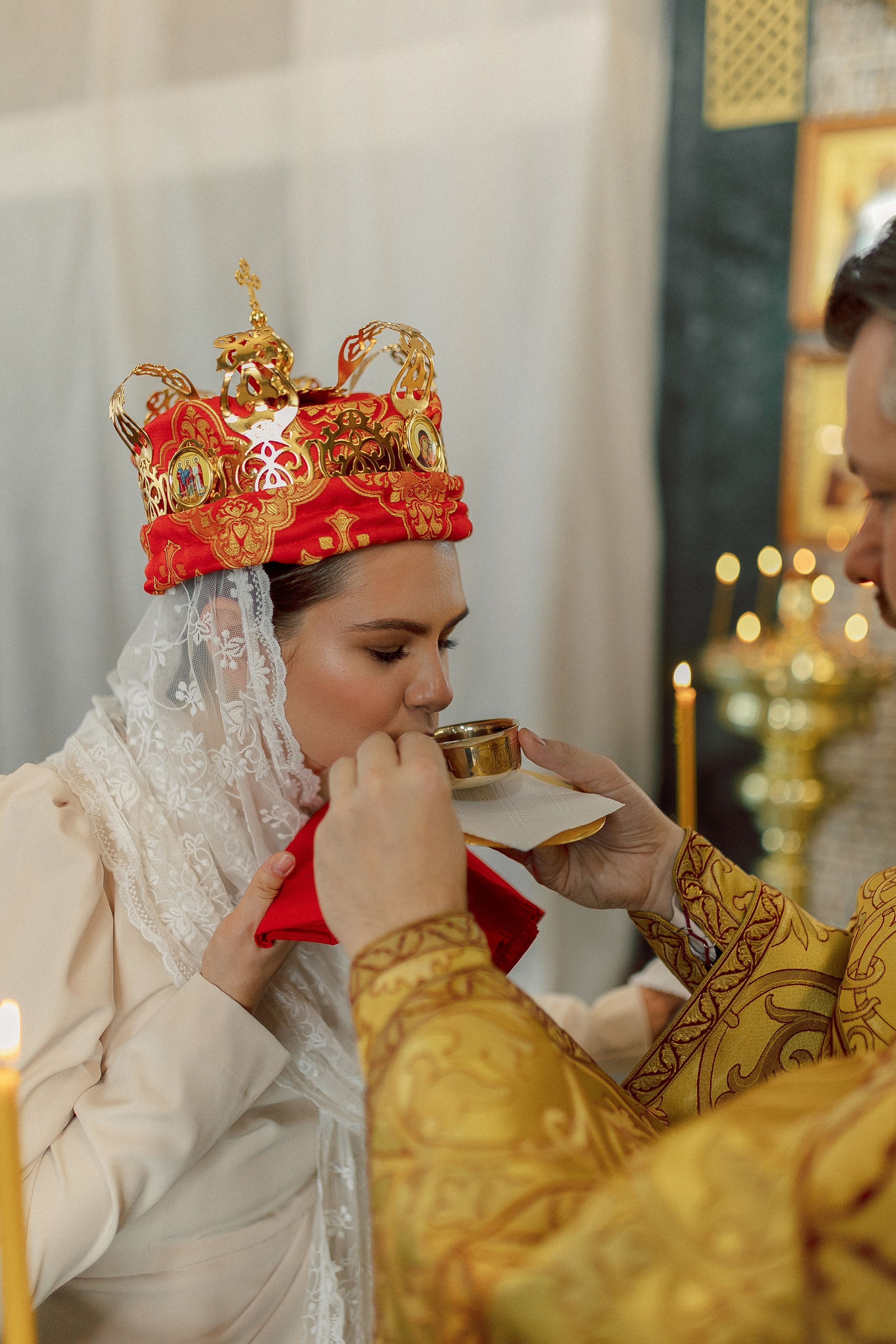 Венчание в храме Стефана Пермского. Семейный фотограф в Москве Анна Пожарская