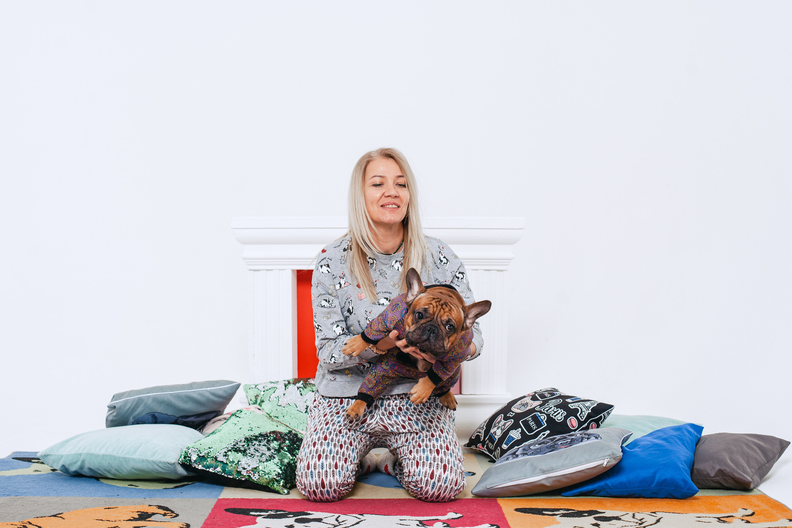 Пижамная вечеринка французских бульдогов и их хозяев. Фотограф-анималист Татьяна Степанова