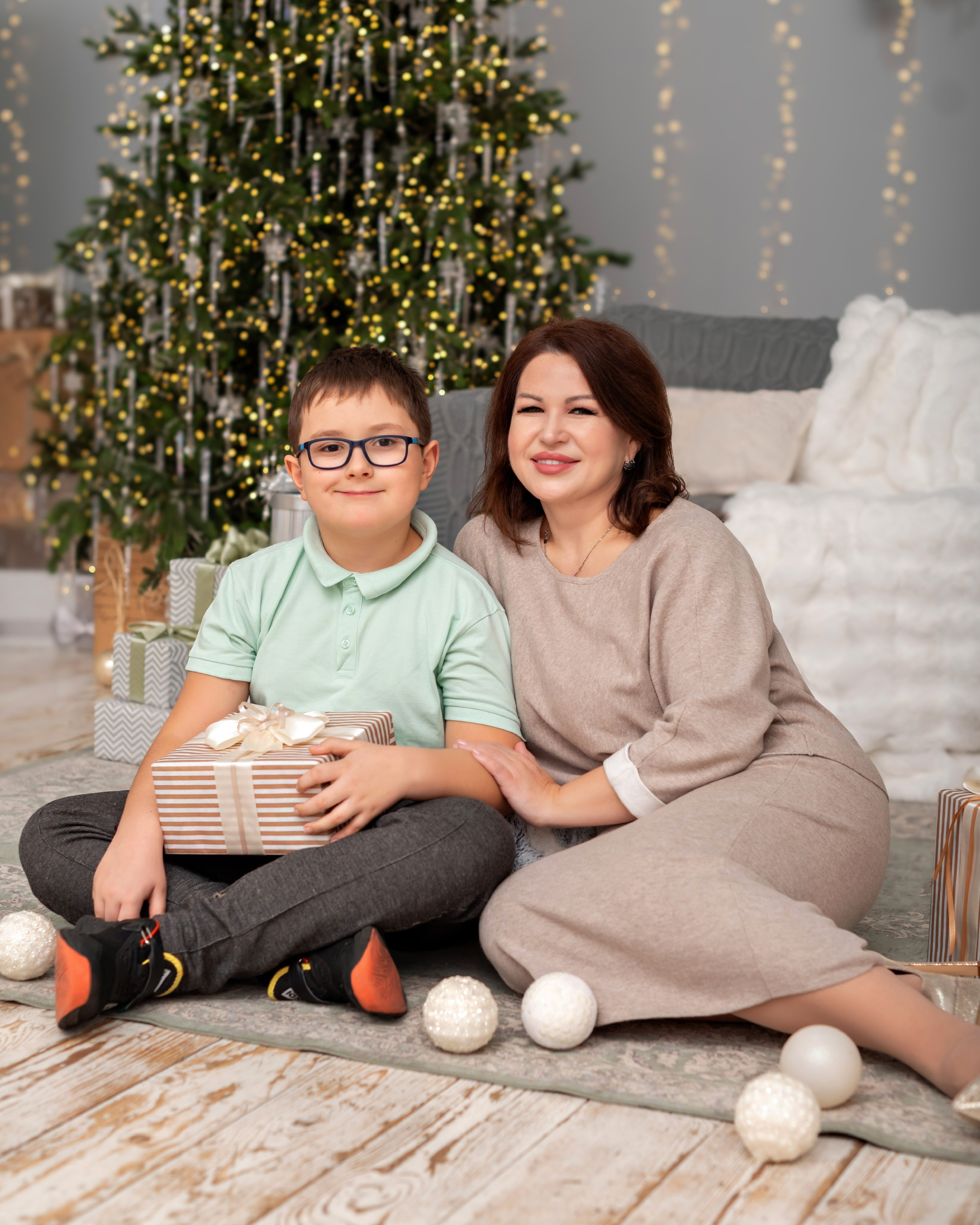 Фотосессия в Драгон студио. Детский и семейный фотограф г. Москва Оксана Катаджи