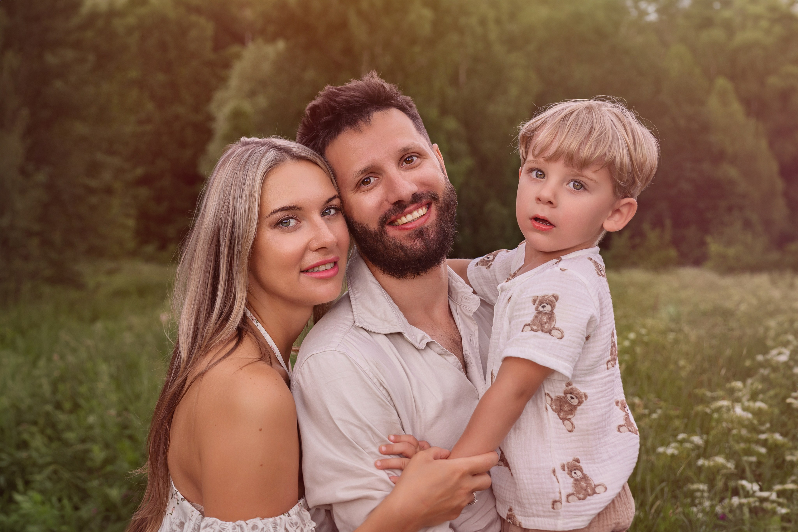 Семейная фотосессия на цветочной поляне. Трубинова Екатерина | Семейный фотограф | Москва