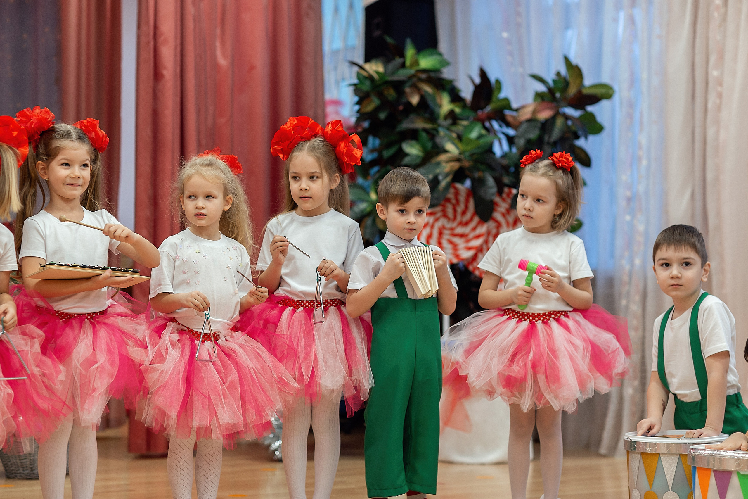 Утренник_"Карамельная фабрика» 2024. Семейный фотограф в Санкт-Петербурге