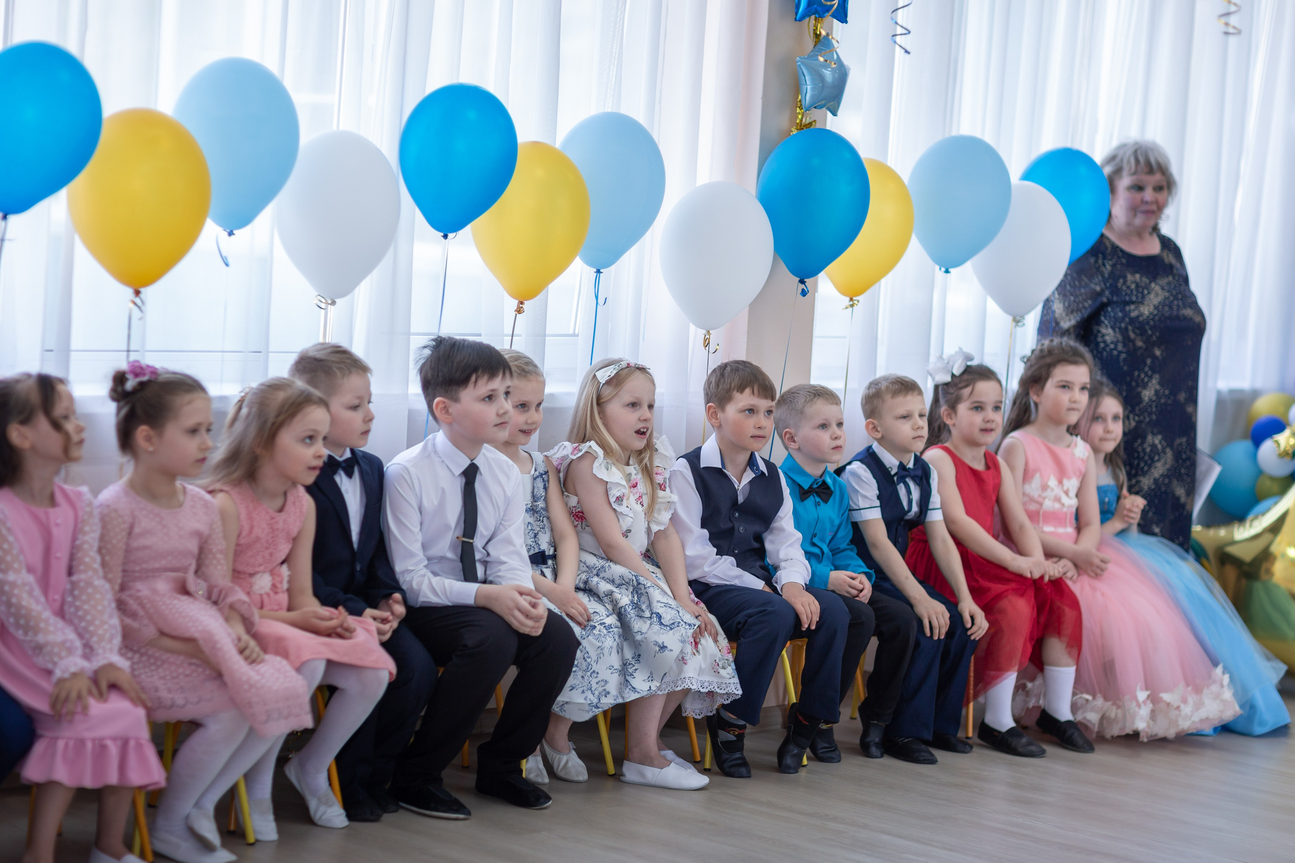 Выпускной ДС № 69_2024 год. Семейный фотограф в Санкт-Петербурге