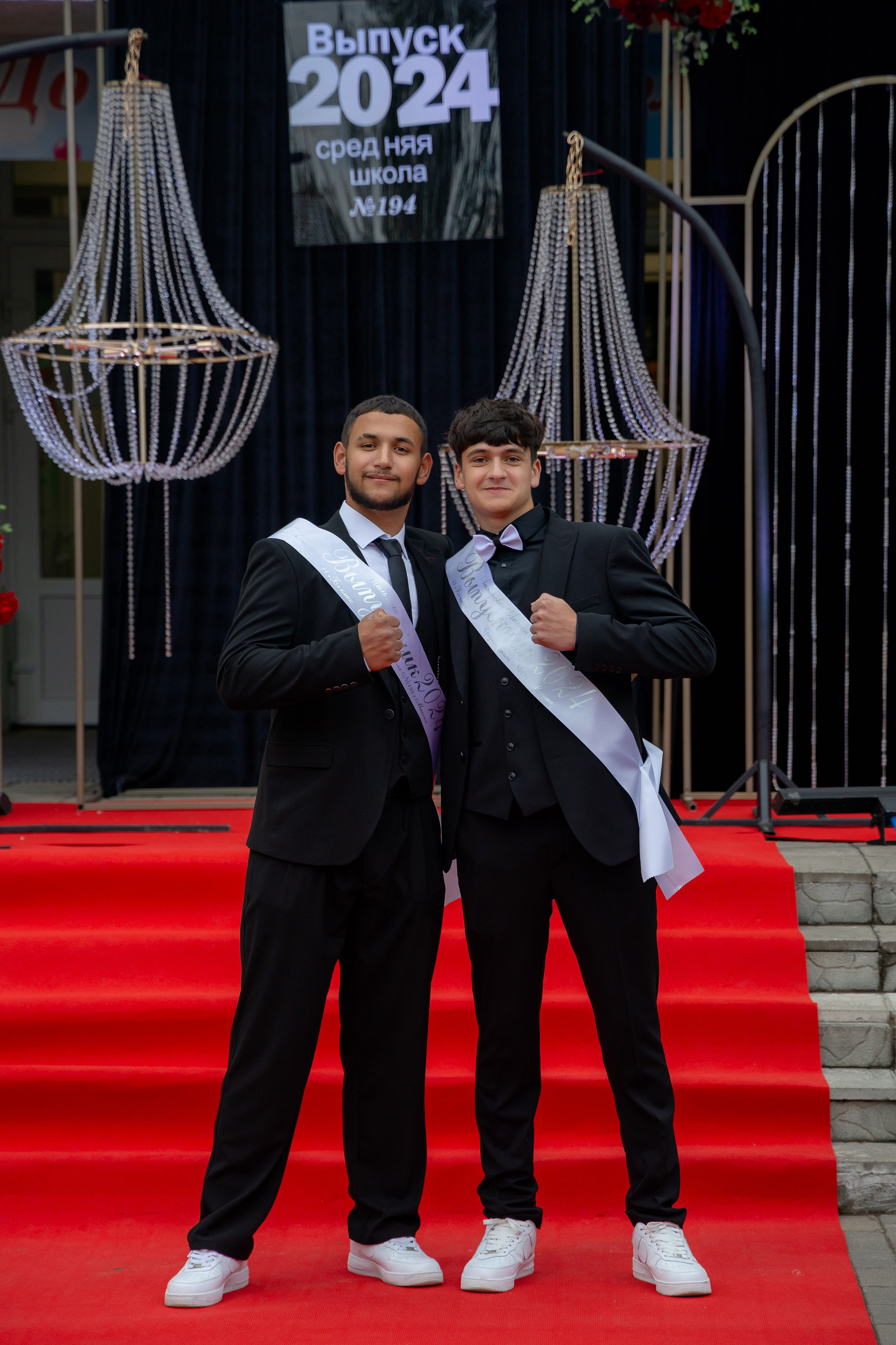 Школьный выпускной 2024 год в Соколе (Минск). Свадебный фотограф в Минске/Беларуси Сергей Спиридонов