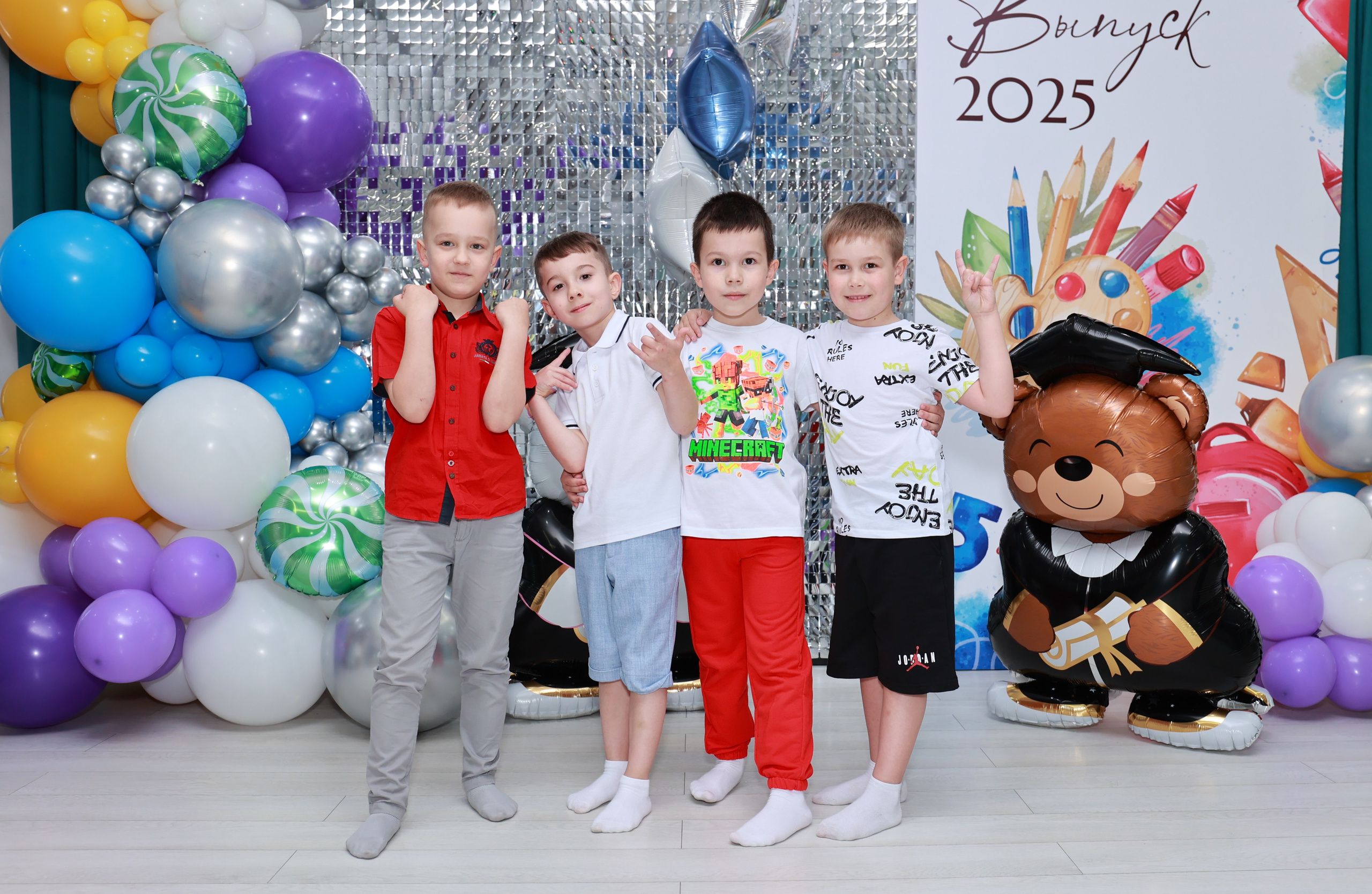 Выпускной в Fantasy Hall. Детский семейный фотограф Краснодар