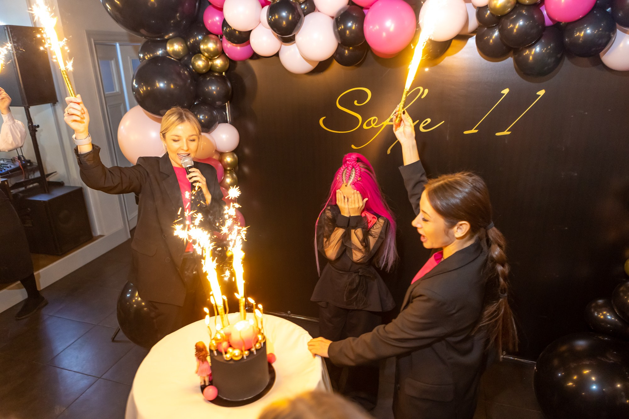 День Рождения в ресторане Космос. Фотограф в Оренбурге. Профессиональный фотограф