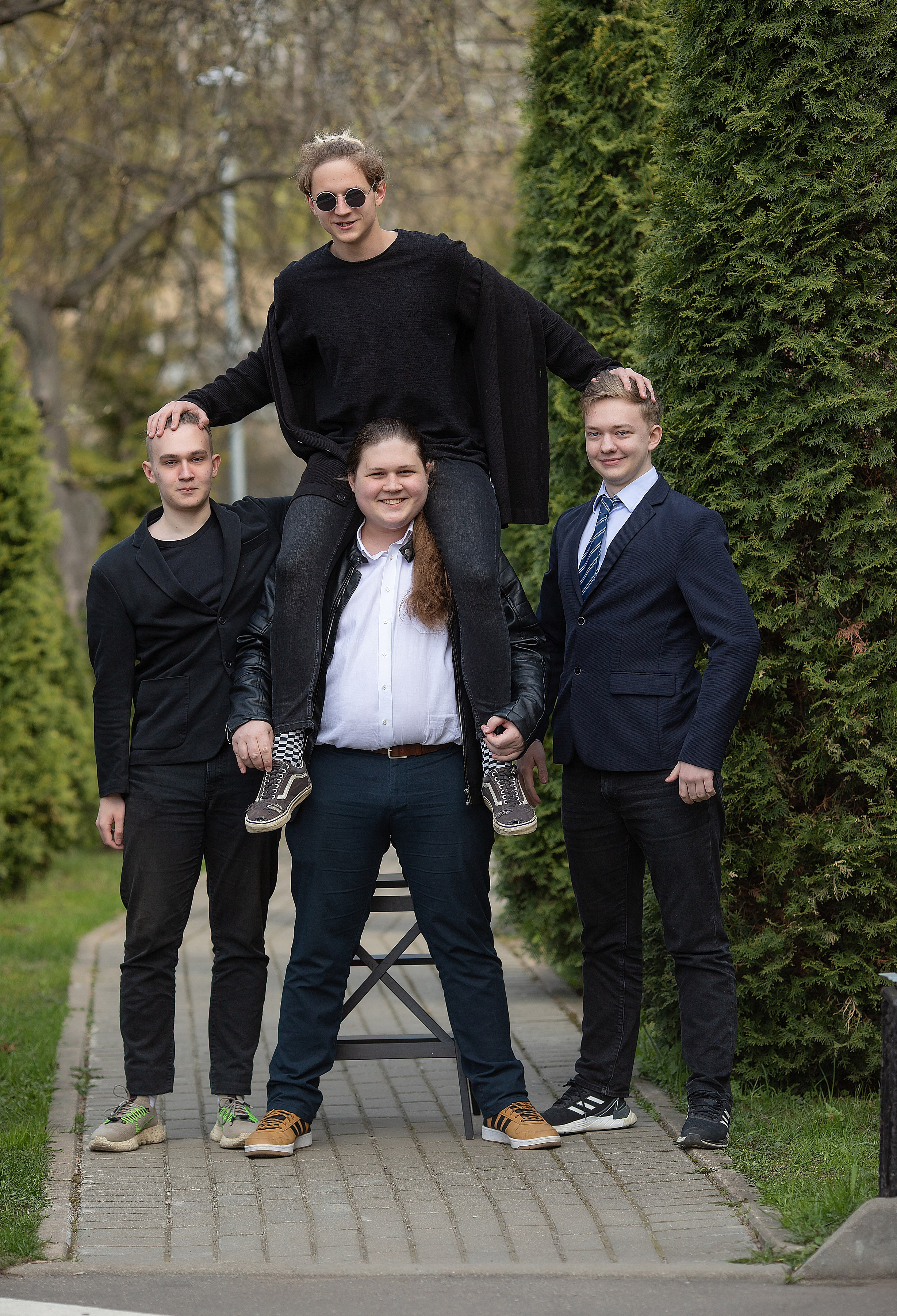 Фотосессии для старшеклассников в выпускной альбом. Выпускные альбомы для школ и детских садов — фотокниги и виньетки