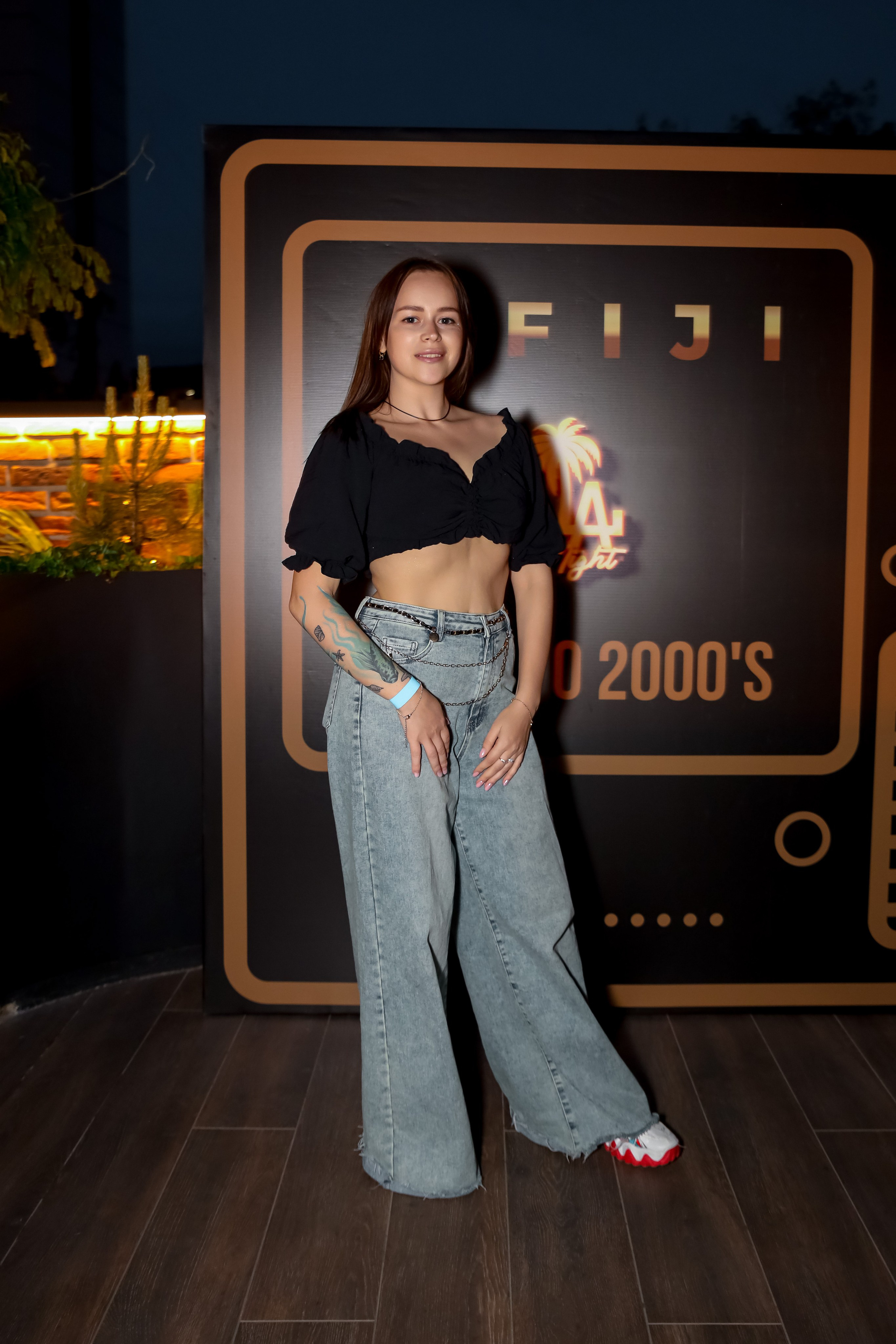 LA night & Fiji wave. 2000’s