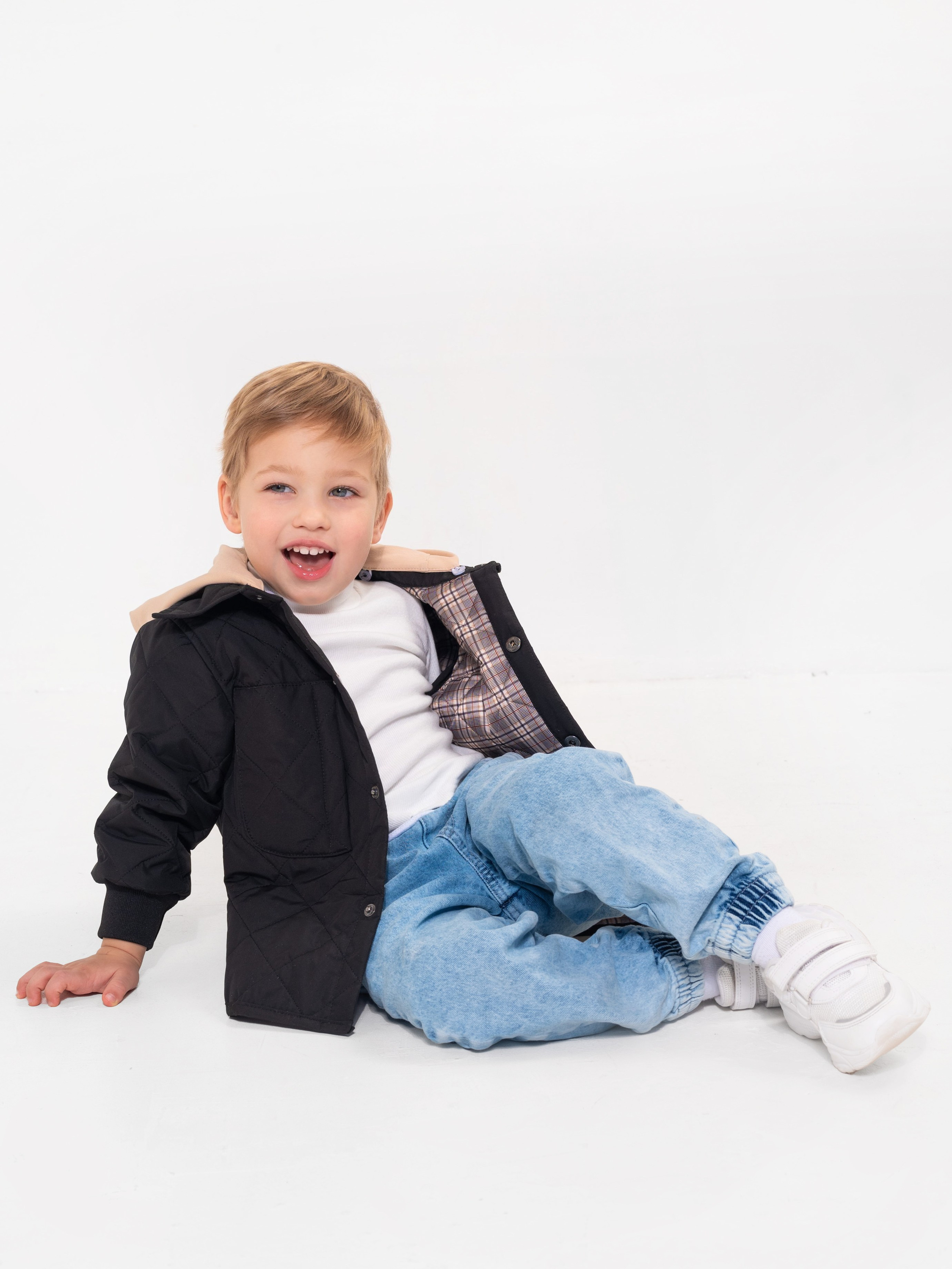 Детская съемка для маркетплейсов. ТМ Продакшн — Съемка для маркетплейсов в Москве