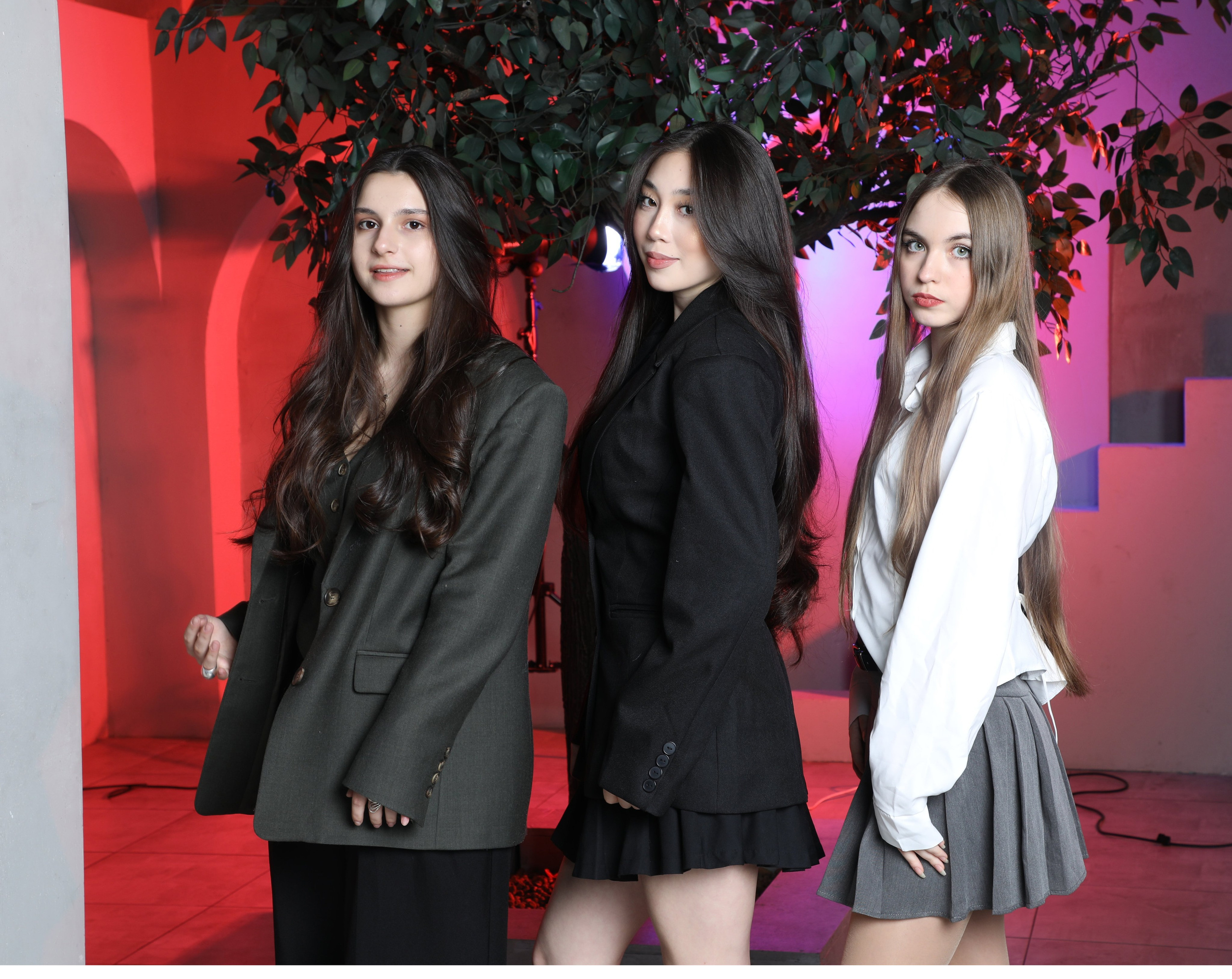 Школа 9-11 классы. Школьный фотограф Олеся Галатова