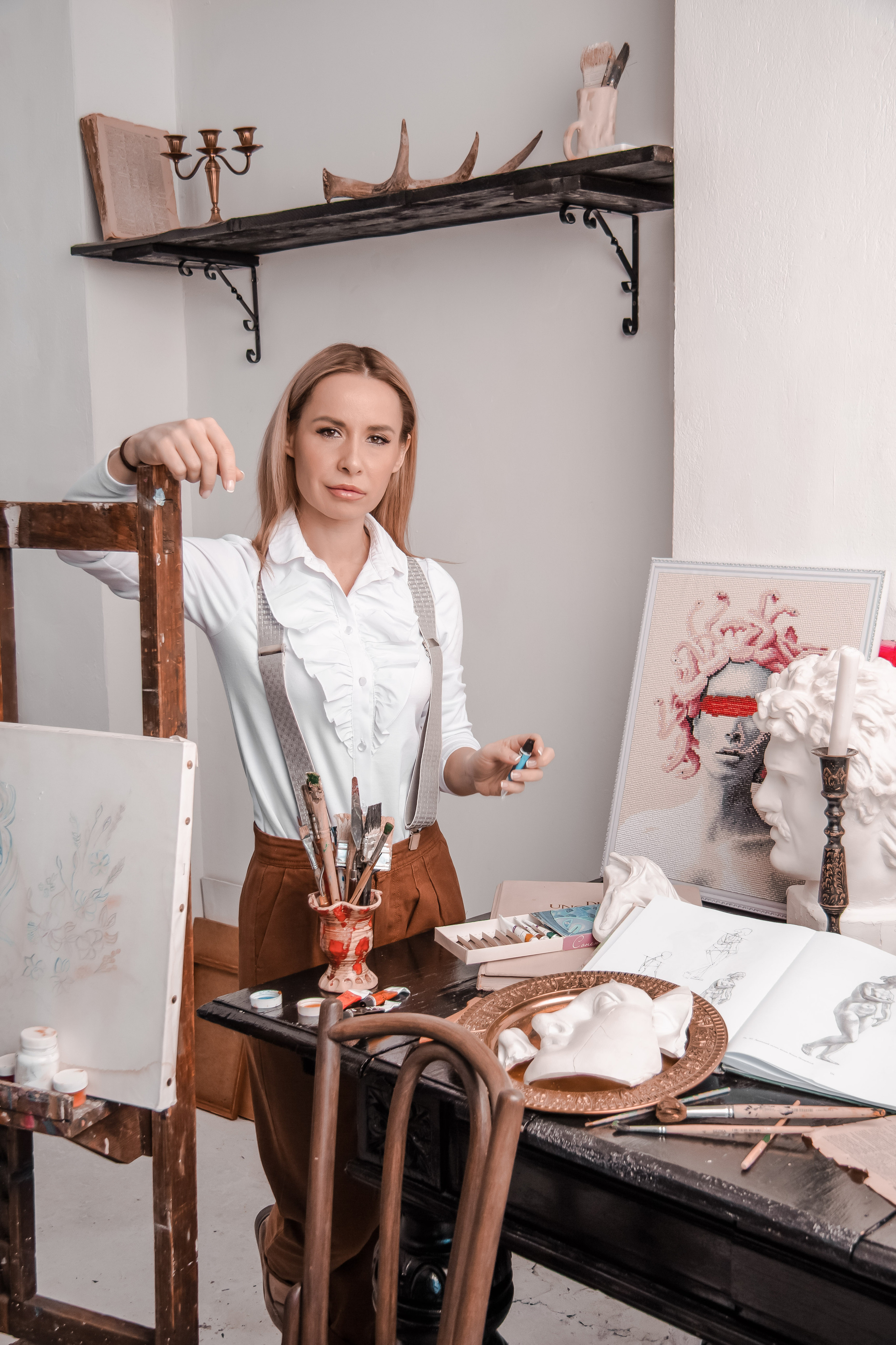 Фотосессия художника в Санкт-Петербурга. Портретный фотограф в Санкт-Петербурге Анастасия Епифанова