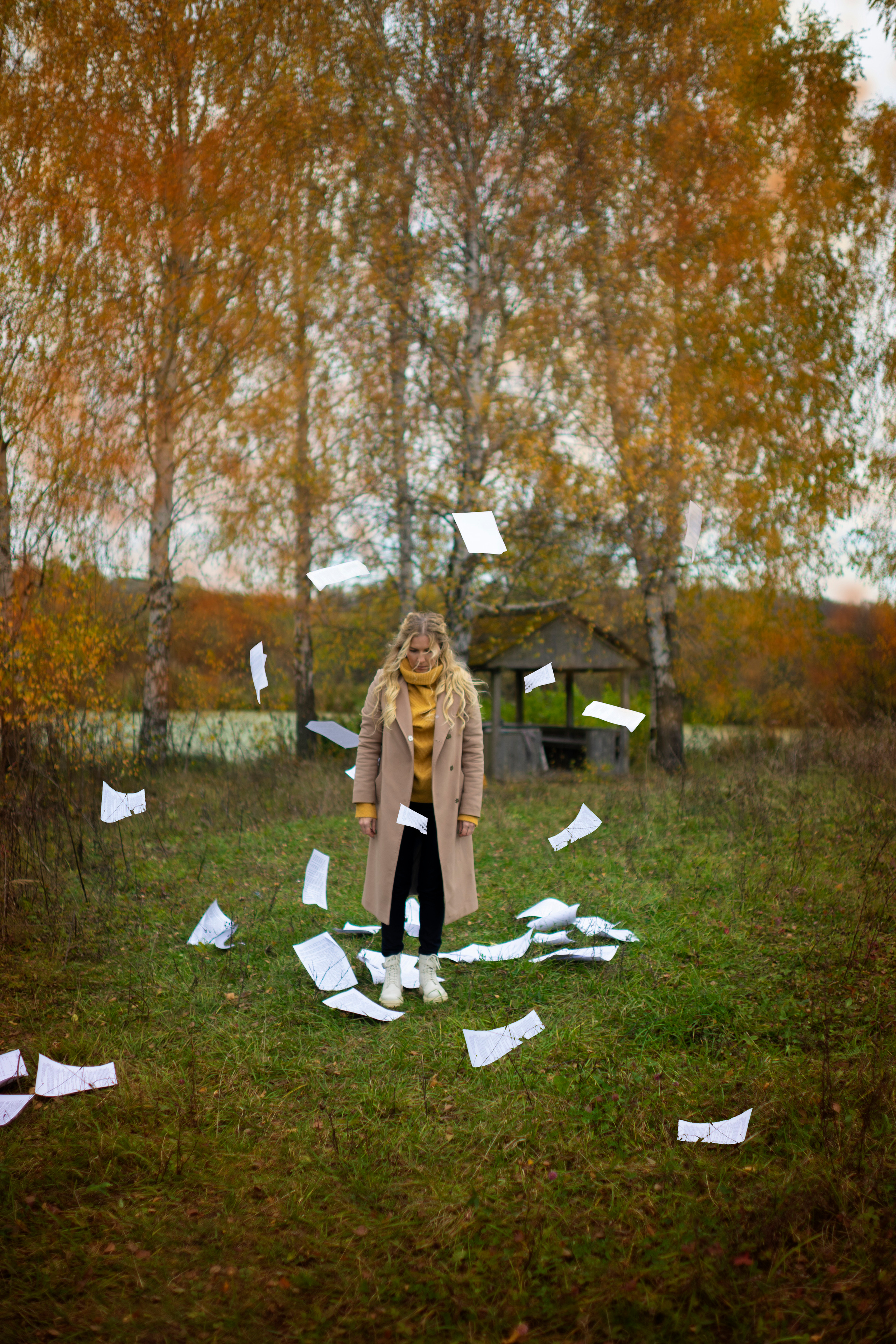 Сюжетная фотосессия «За написанием книги»