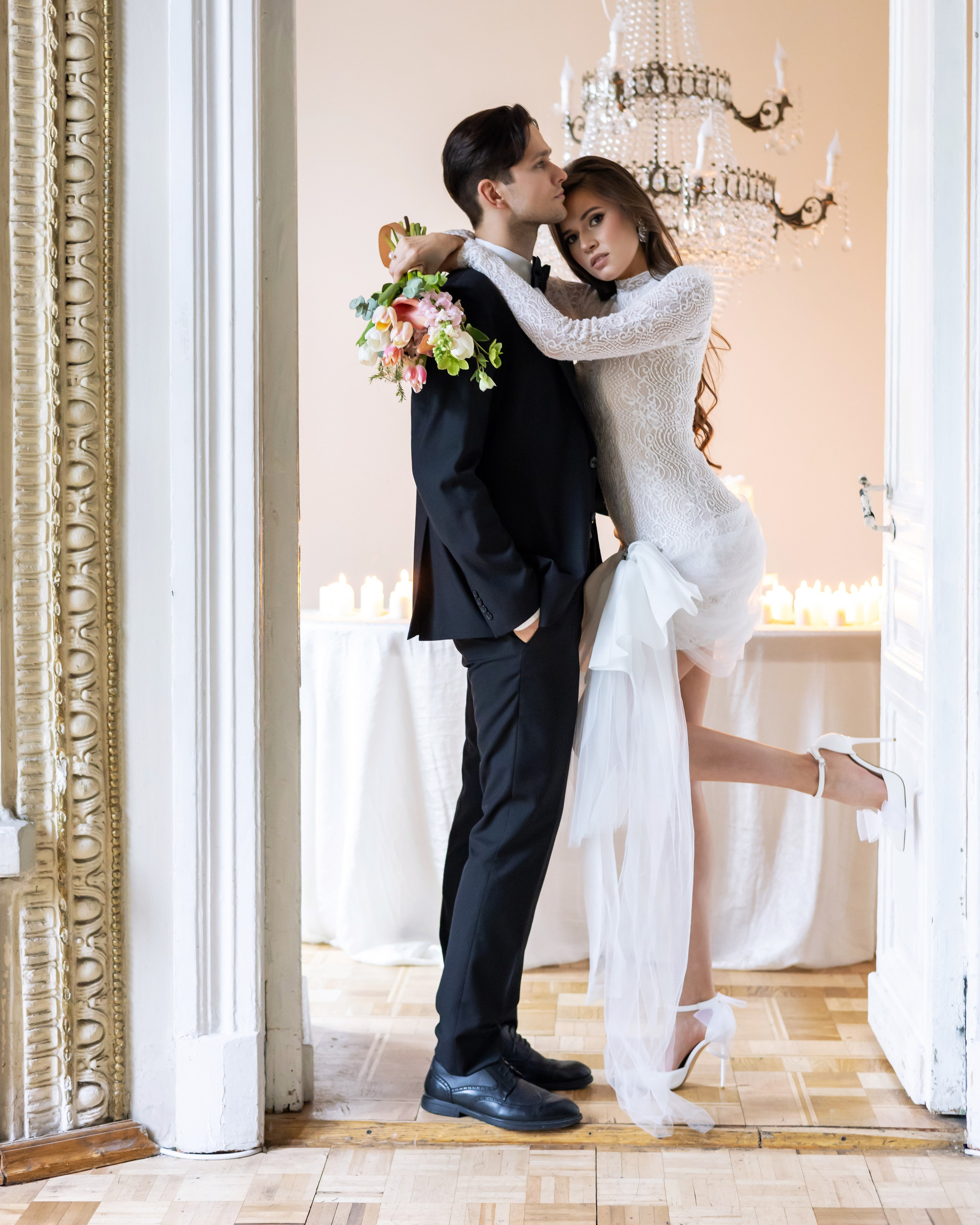 Руслан и Александра. Свадебная фотосессия в студии. Семейный и свадебный фотограф в Москве и области EVGENIA SAVI