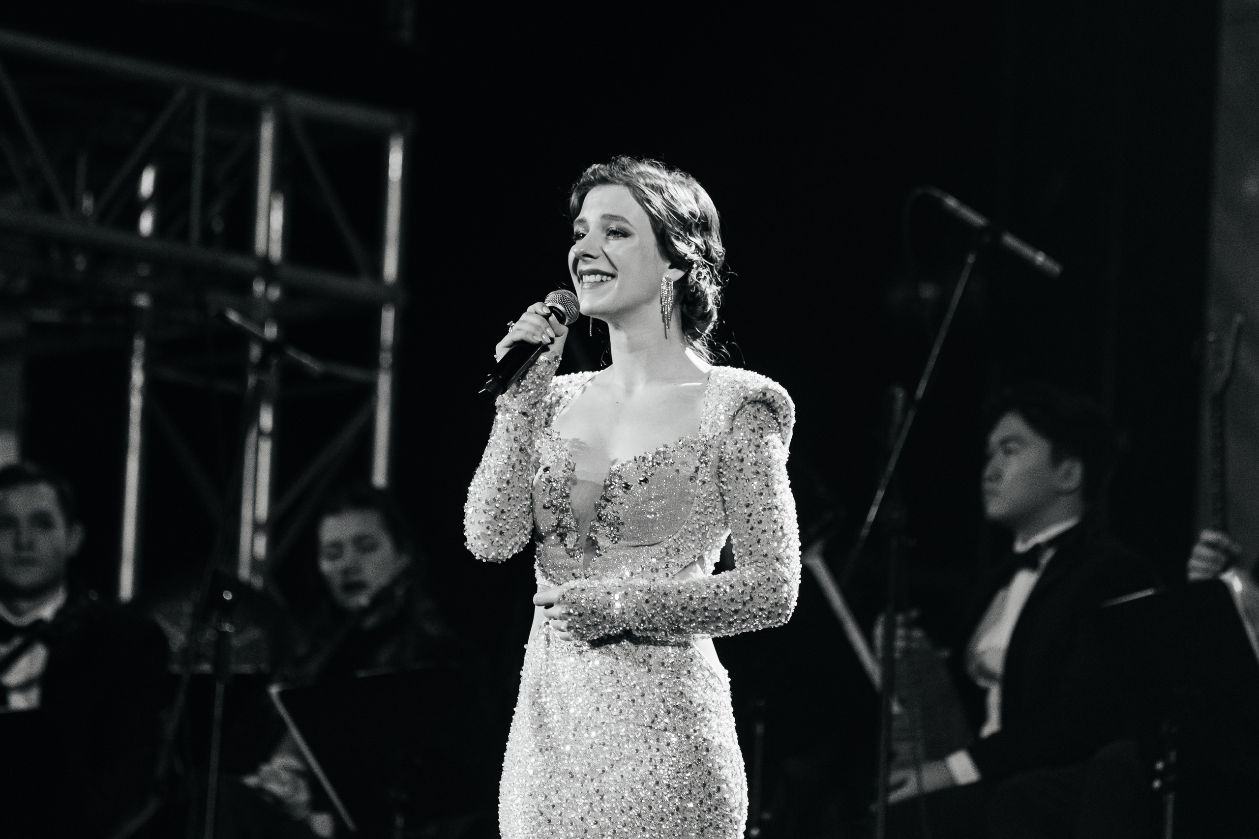 ШОУ Ильи АВЕРБУХА. ДИНА МИХНЕВА спортивный фотограф Москва