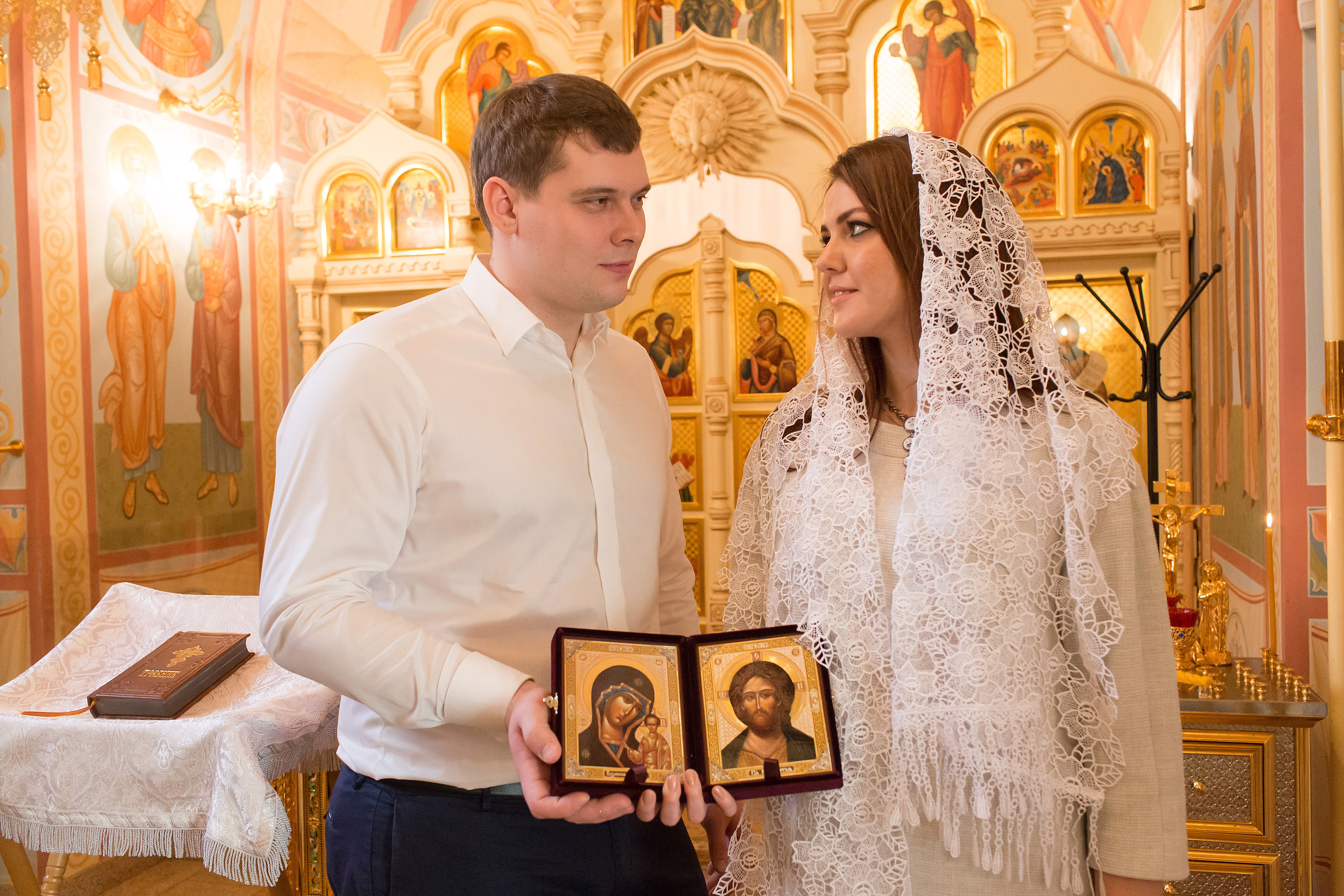 Фотограф на венчание и крещение в Королеве. Свадебный и репортажный фотограф (Москва, Королев и другие)