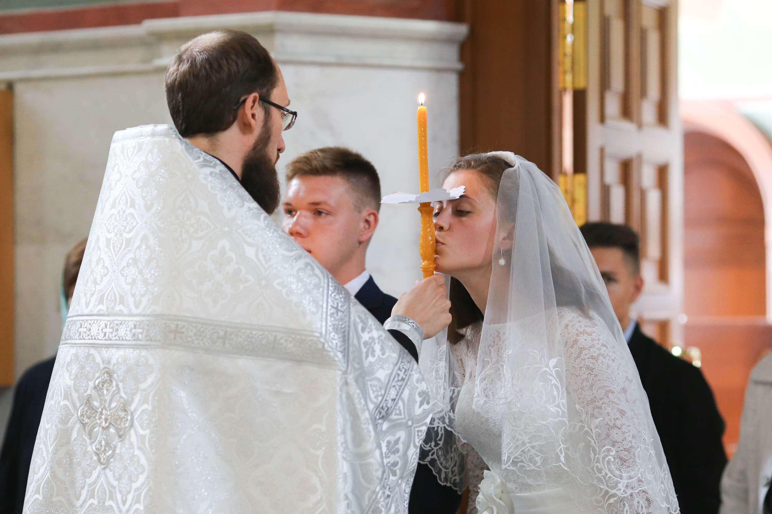 Фотограф на венчание и крещение в Королеве. Свадебный и репортажный фотограф (Москва, Королев и другие)