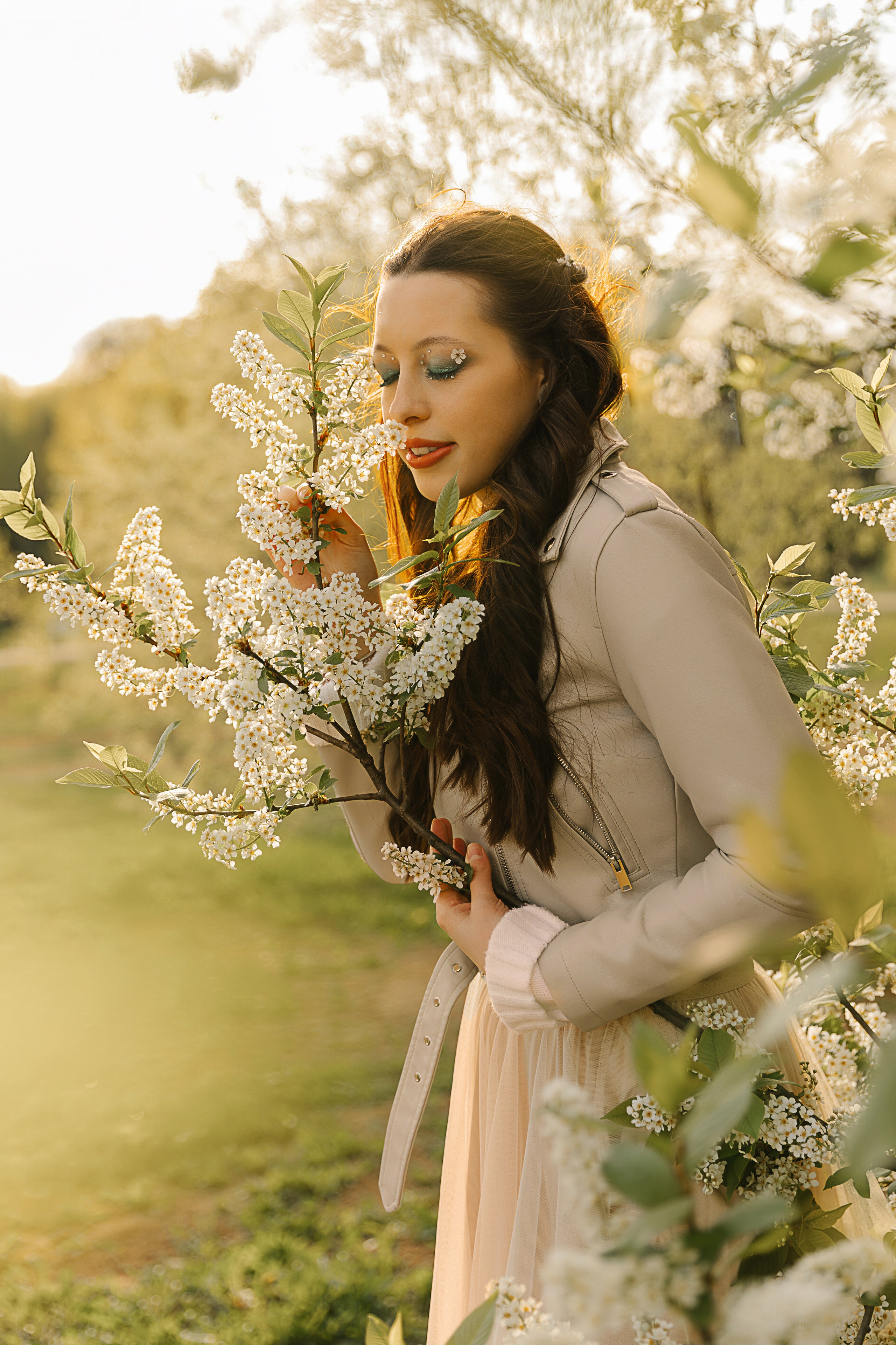 Фотосессия в цветении в Москве. Семейный и женский фотограф в Москве Надежда Воробьева