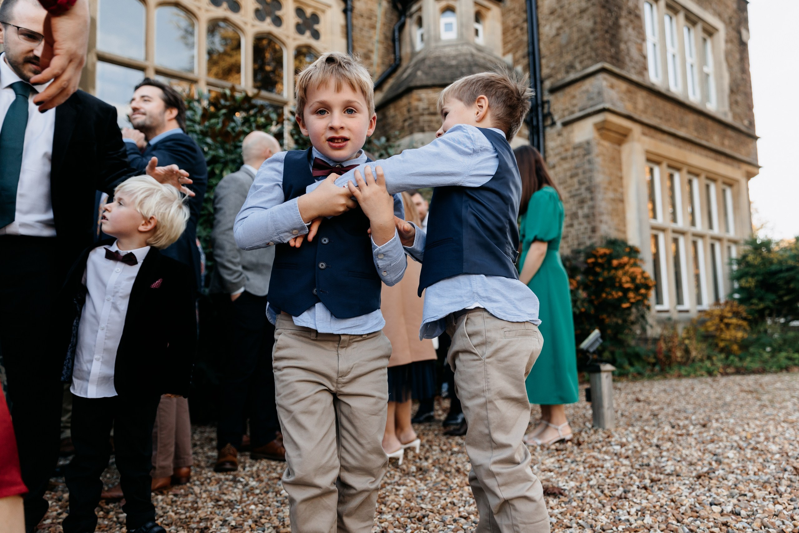 Hartsfield Manor Wedding. Moments Catchers — Wedding Photography & Video Duo in London