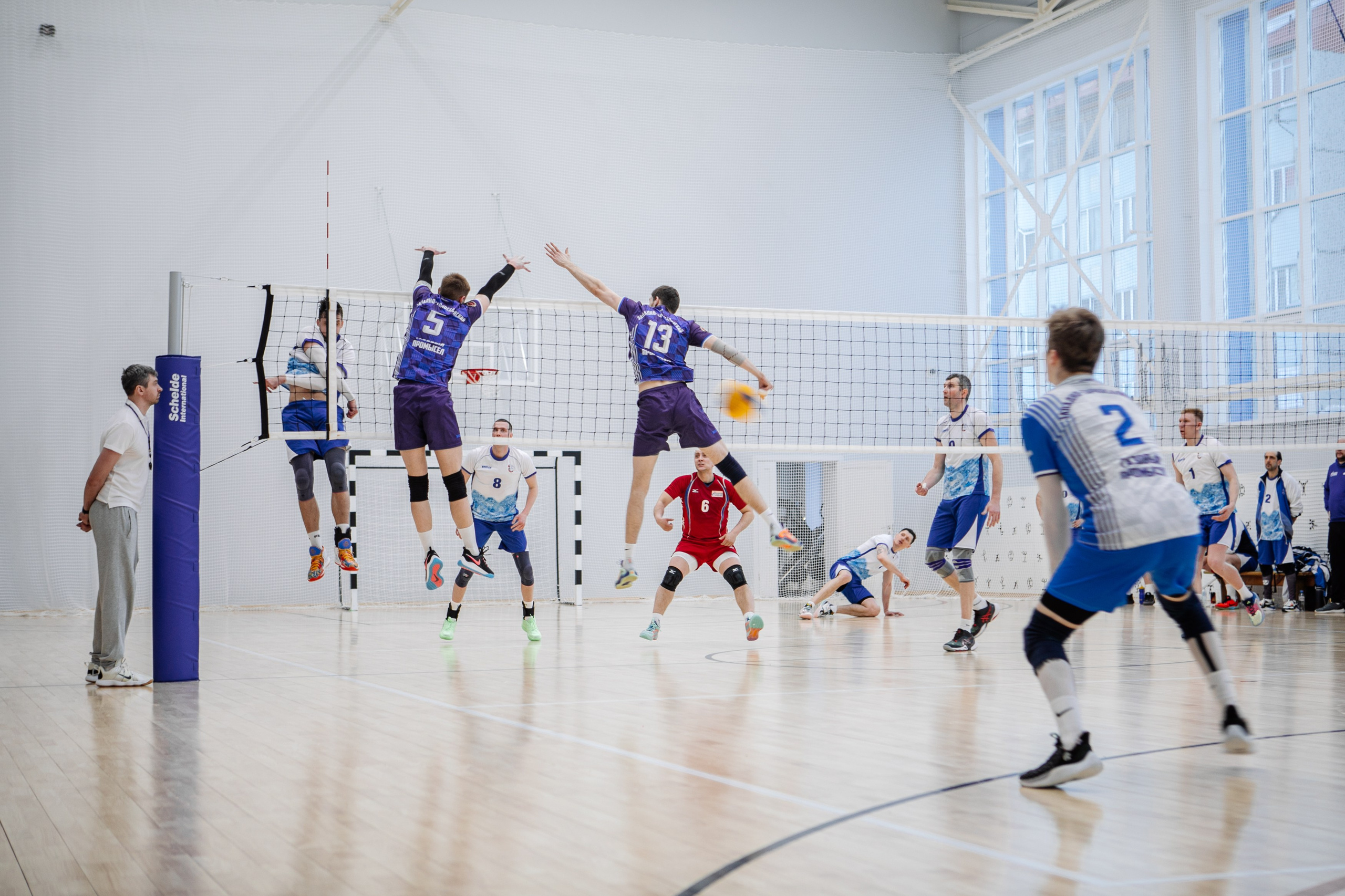 Волейбол. Фотограф Губкинского