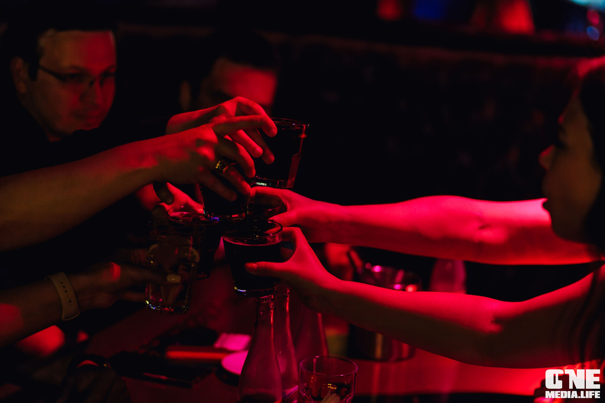 Фоторепортаж из караоке-клуба Эйфория. One Media Life: фоторепортажи, фотоотчеты с мероприятий и заведений