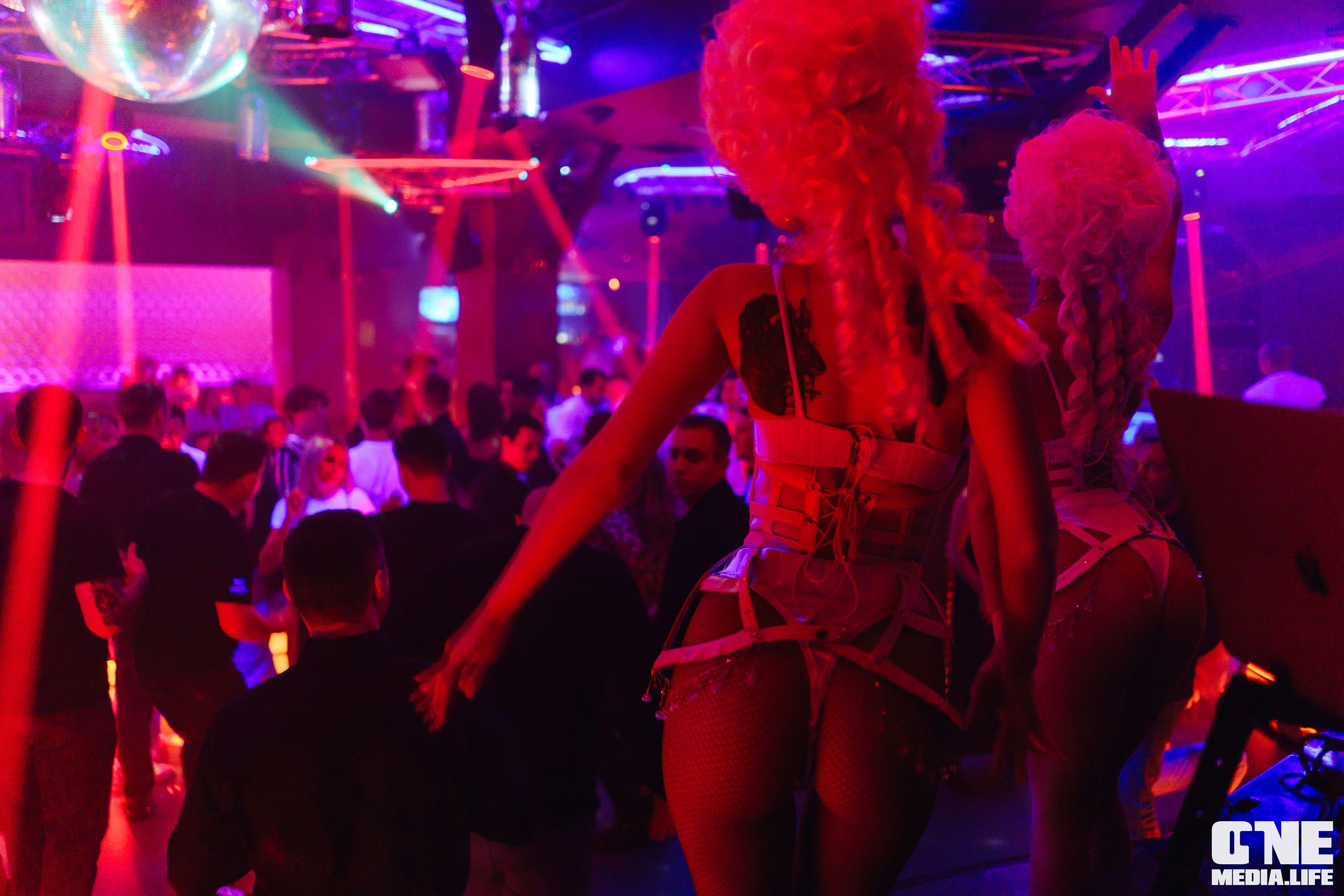 Фоторепортаж из РК Планета. One Media Life: фоторепортажи, фотоотчеты с мероприятий и заведений