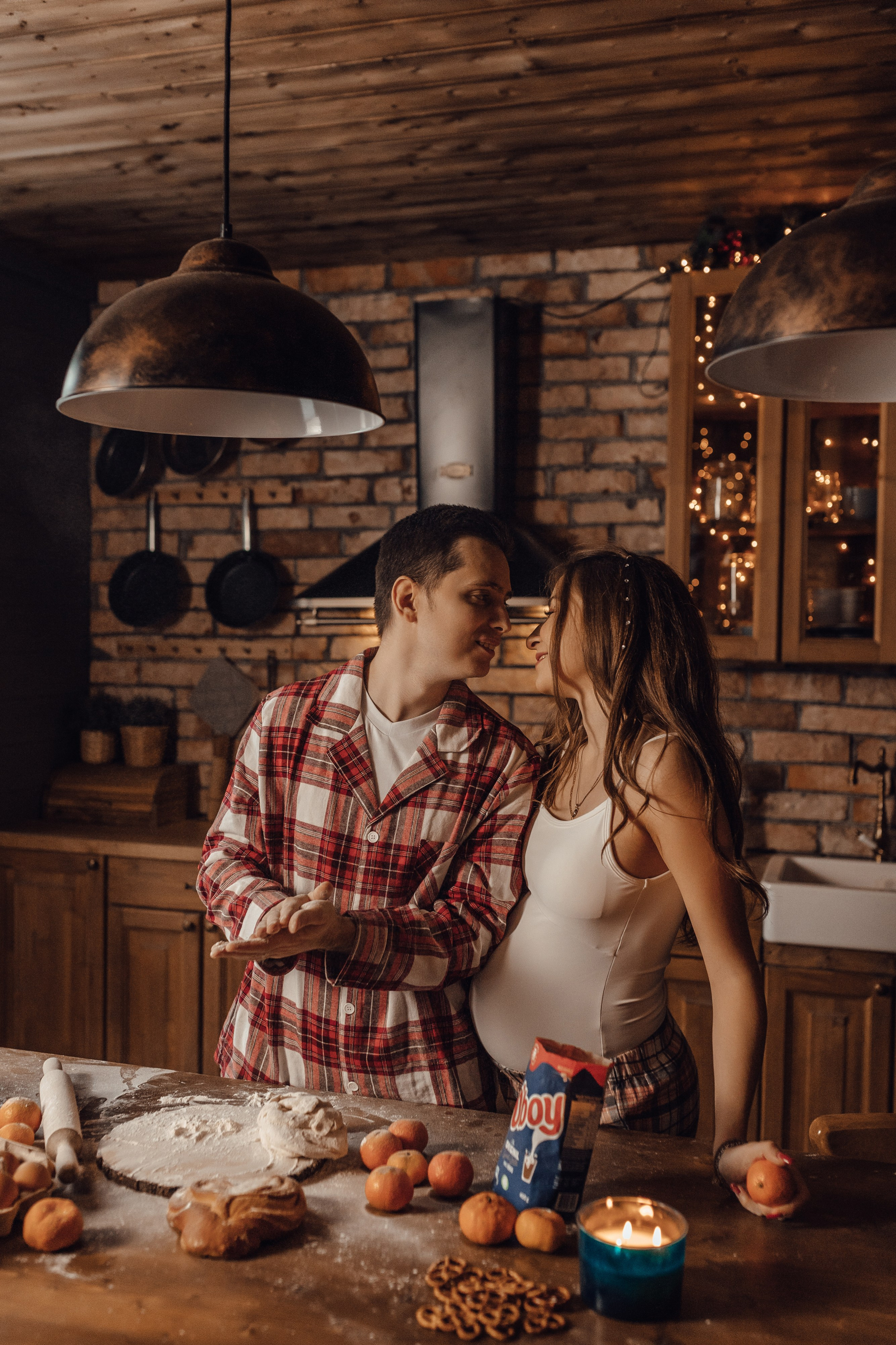 новогодняя фотосессия беременности в студии мимика шале