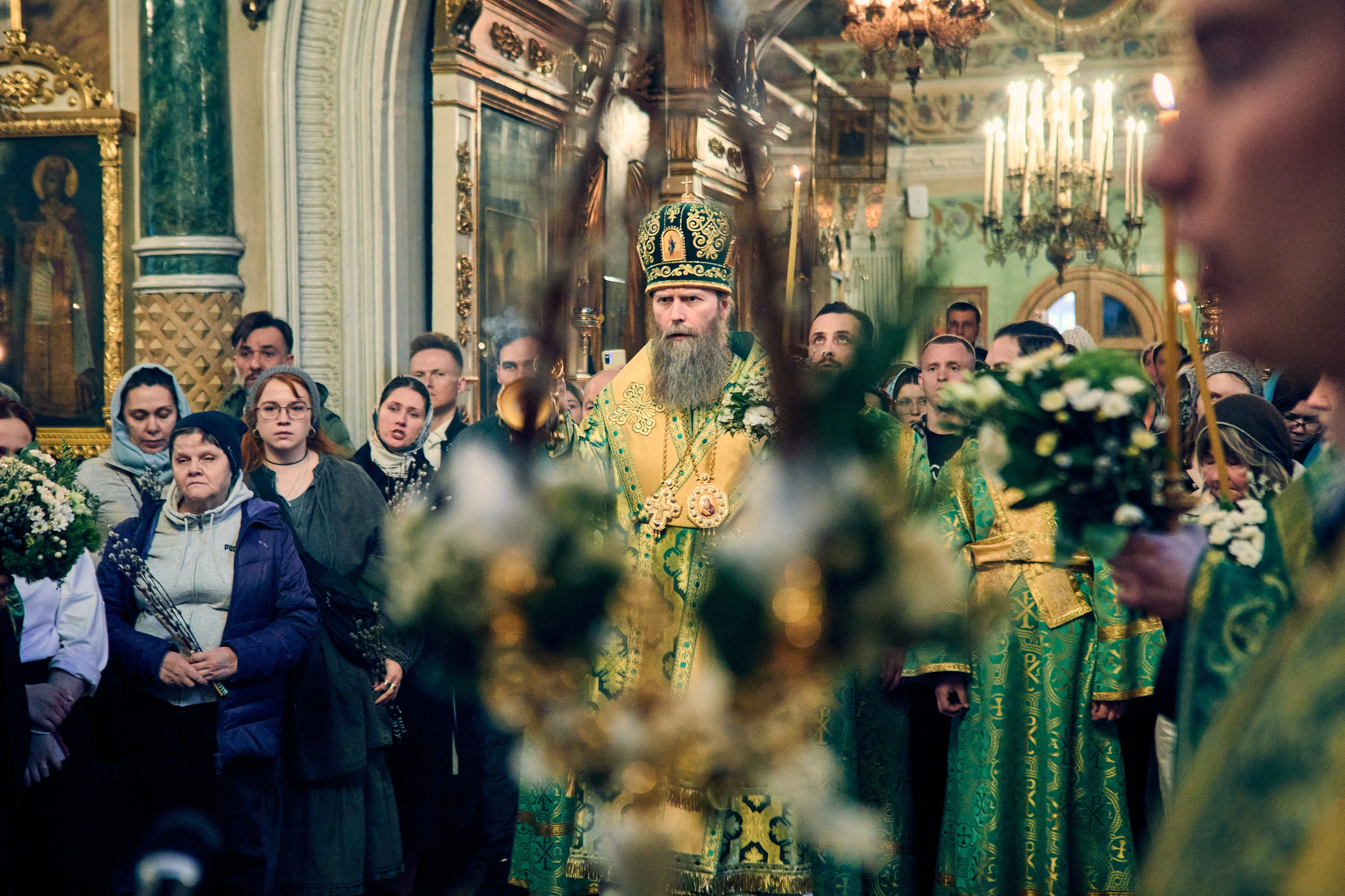 На всенощном бдении под Неделю ваий. DMITRY MOISEENKO — фотограф, художник, топ-стилист