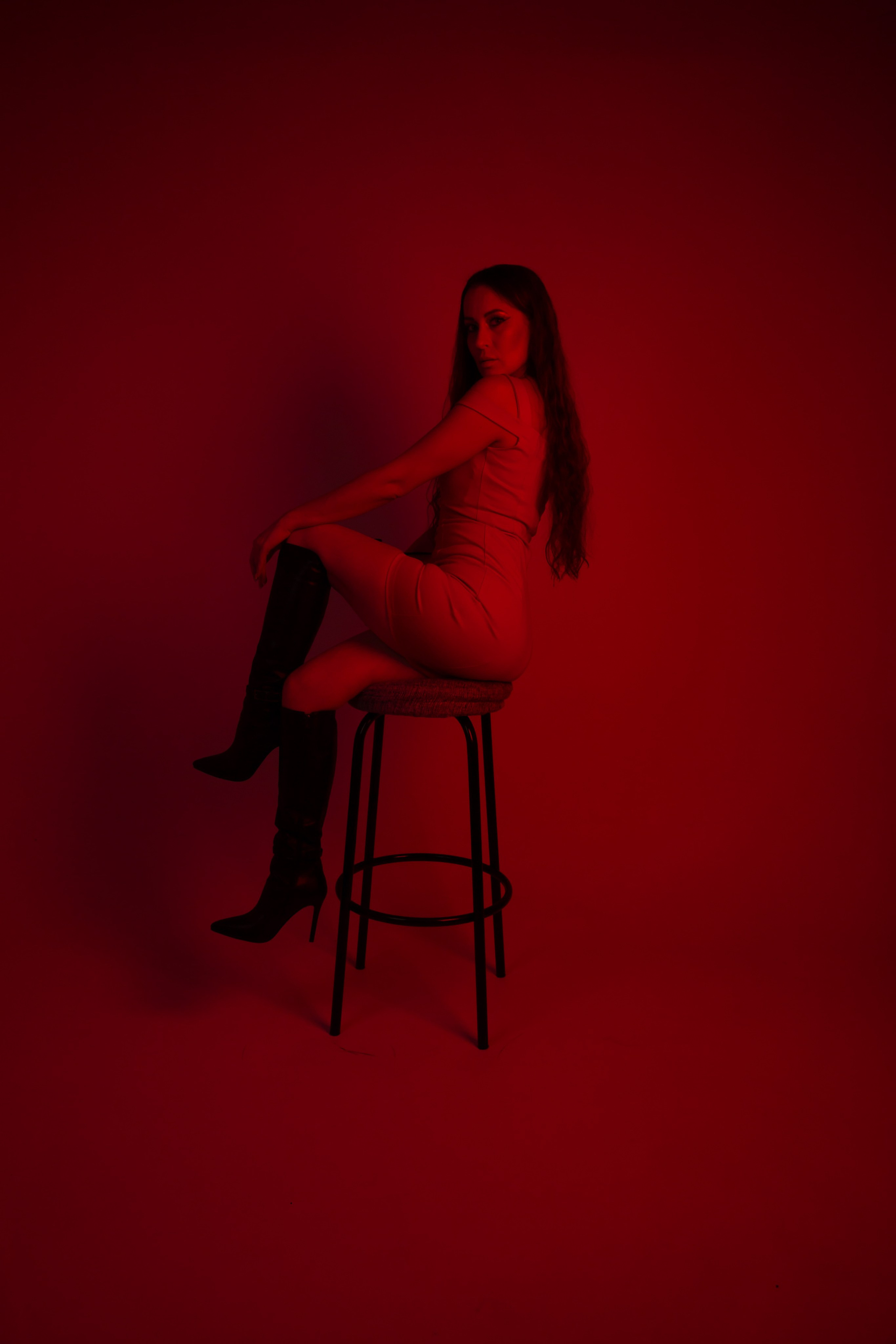 Фотосессия с цветным светом. Фотостудия автопортрета DOUBLE-YOU в Сургуте