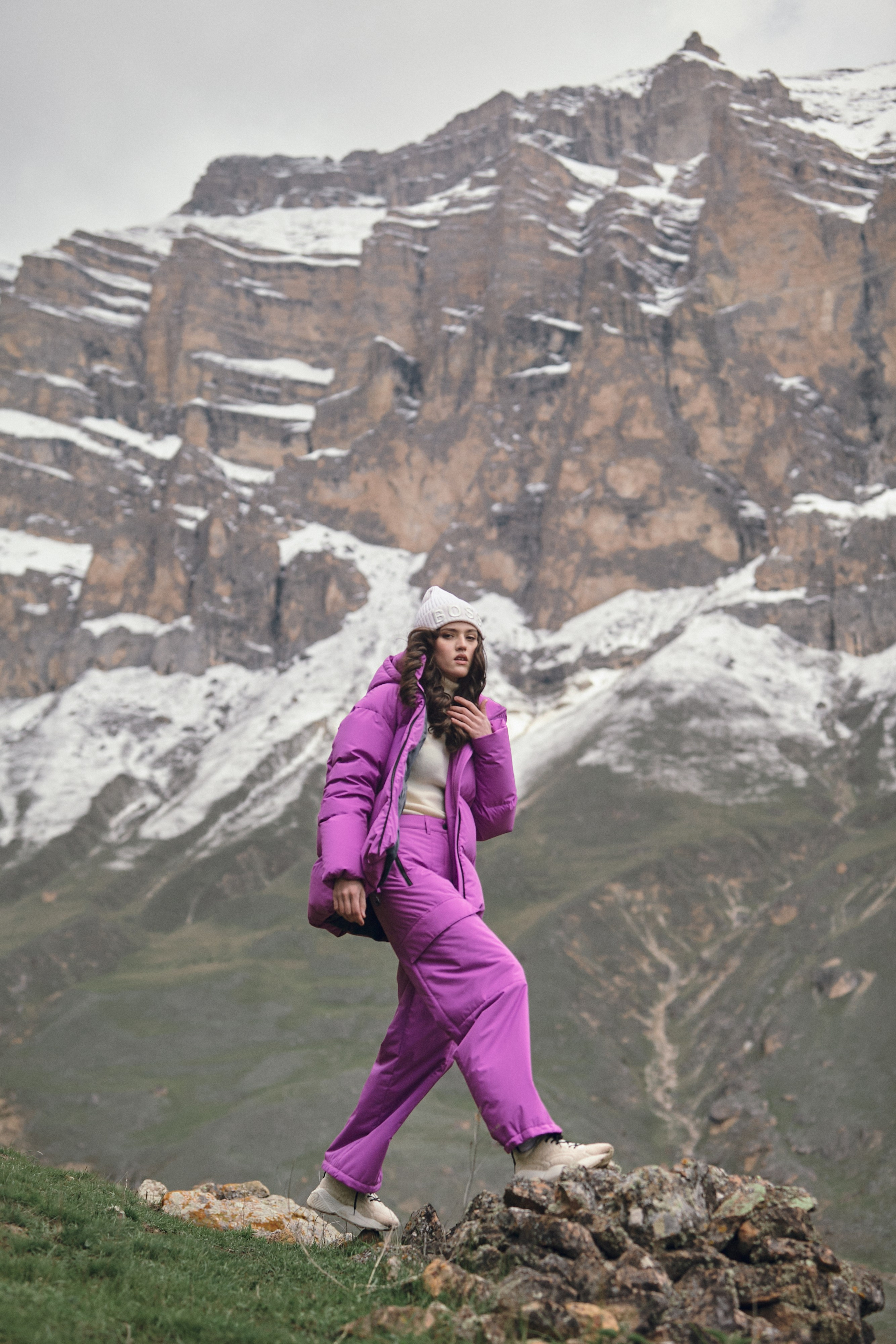 Fashion-продакшн — выездные съемки для брендов. Фотограф Продюсер в горах КБР / Москва  Нальчик Горы