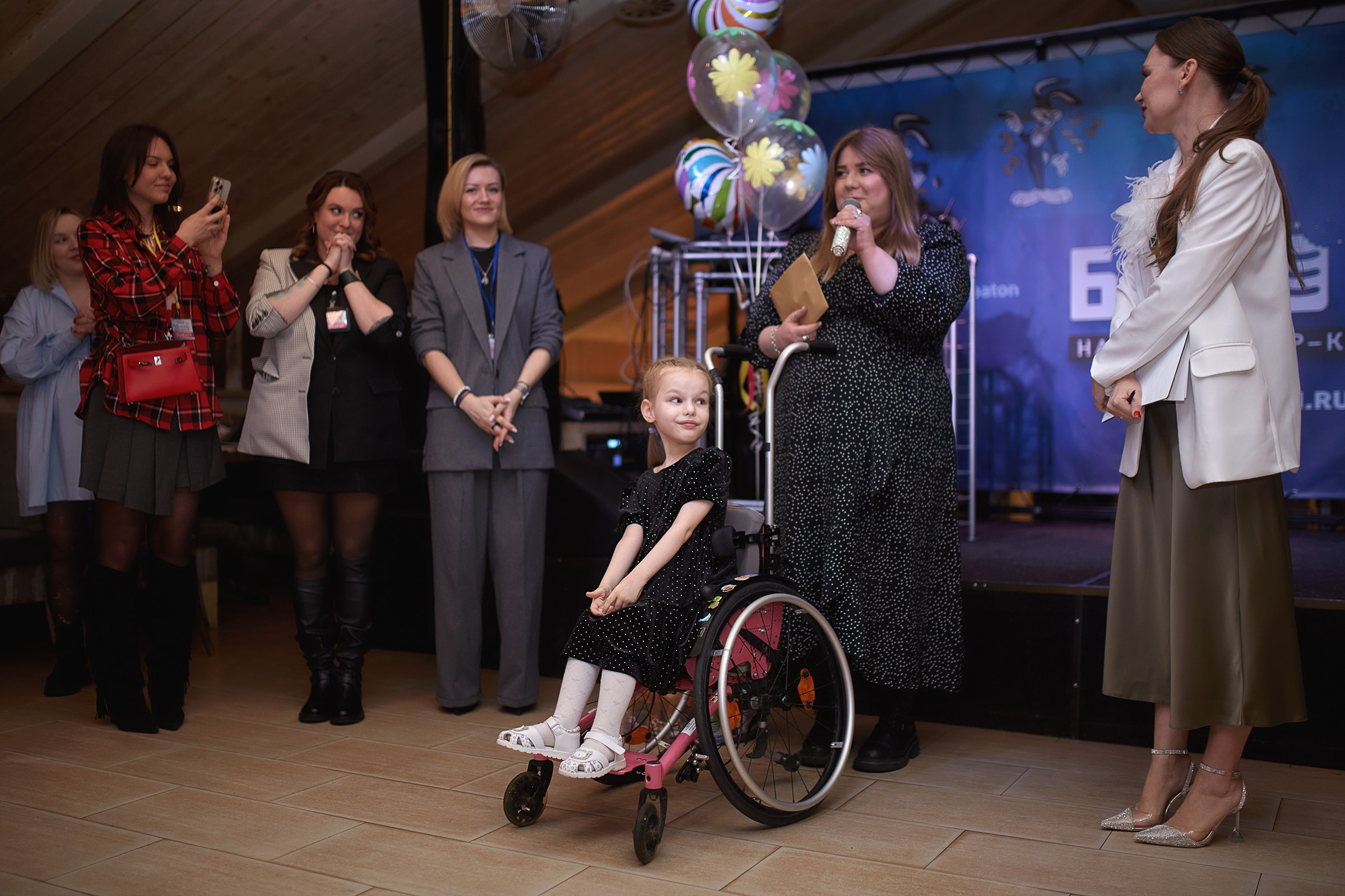 Благотворительный концерт в кафе-баре «Батон» (27.02.2024). Фотограф Роман Желтухин