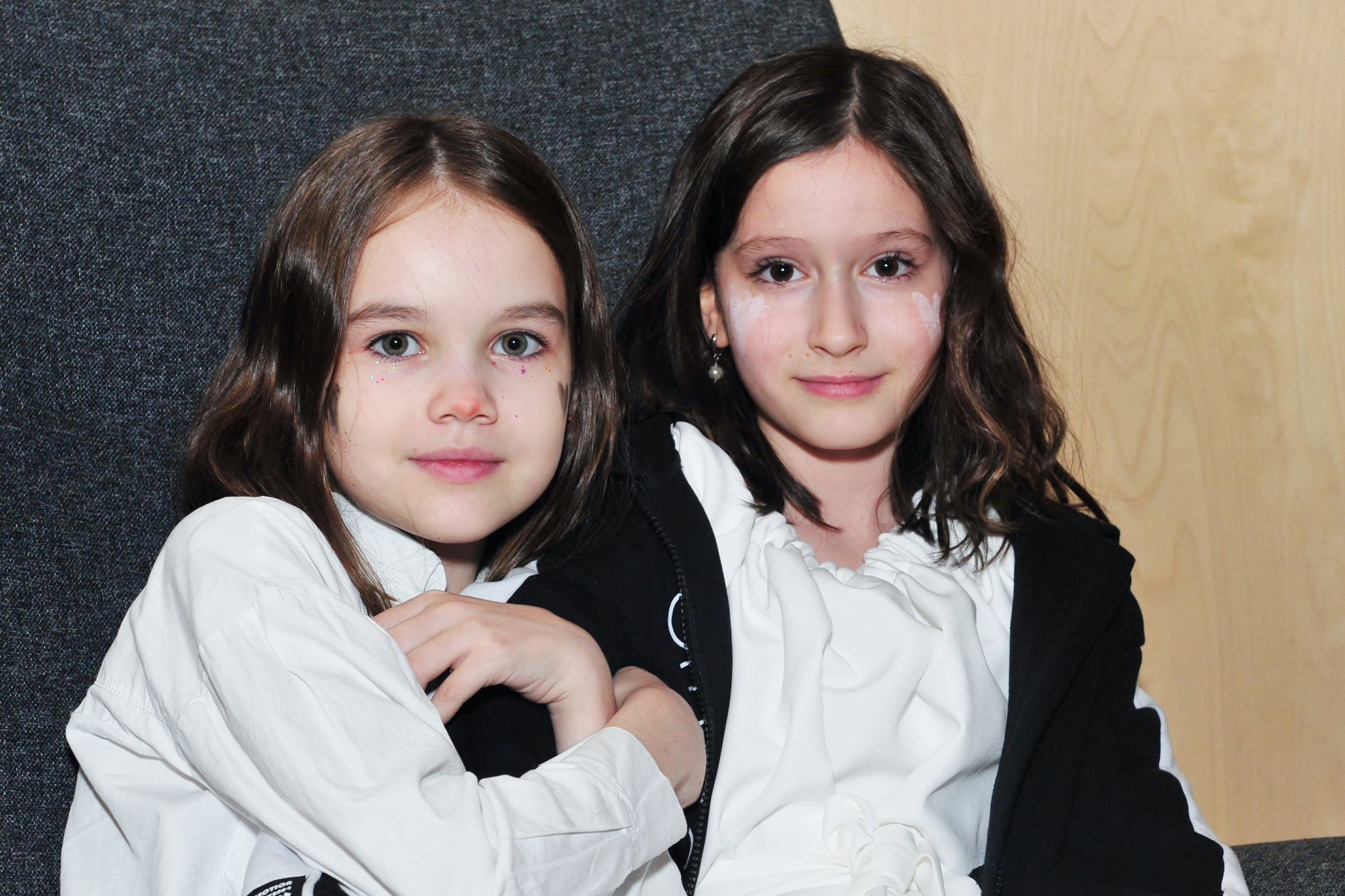 Выпускной для 4-го класса в Парке Горького на улице и в кафе. Свадебный и семейный фотограф в Москве Ирина Гончарова