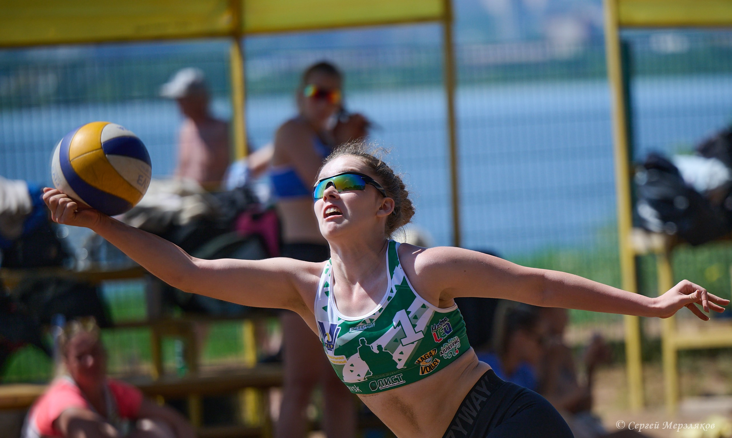 Пляжный волейбол. 1 этап Волейбольной Лиги Поволжья. Ижевск 09.06.2024. Спортивный репортажный фотограф в Ижевске Сергей Мерзляков