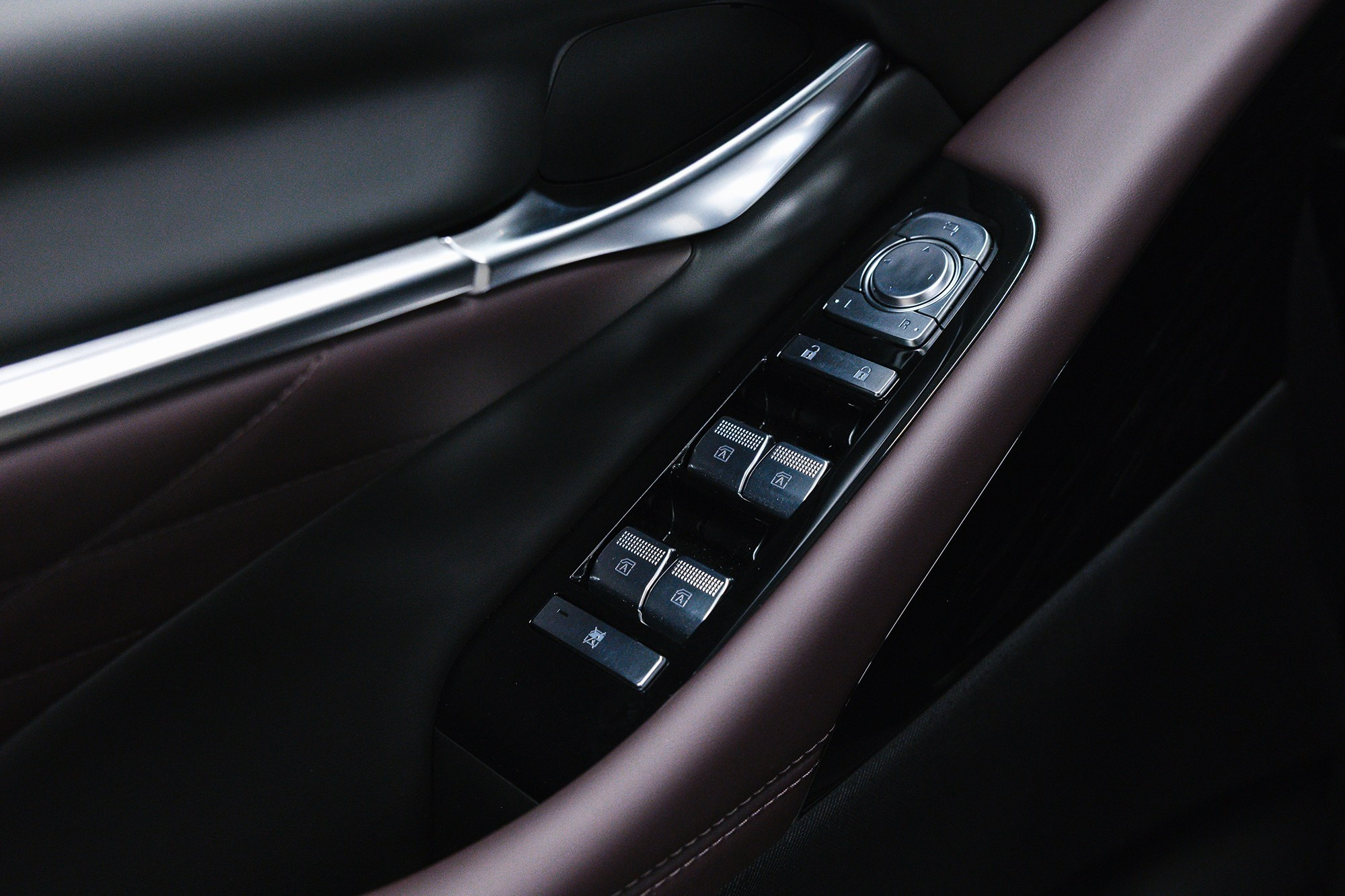 GAC M8 2.0T GDI AT (231 л. с.). Автосалон «Х-Авто»