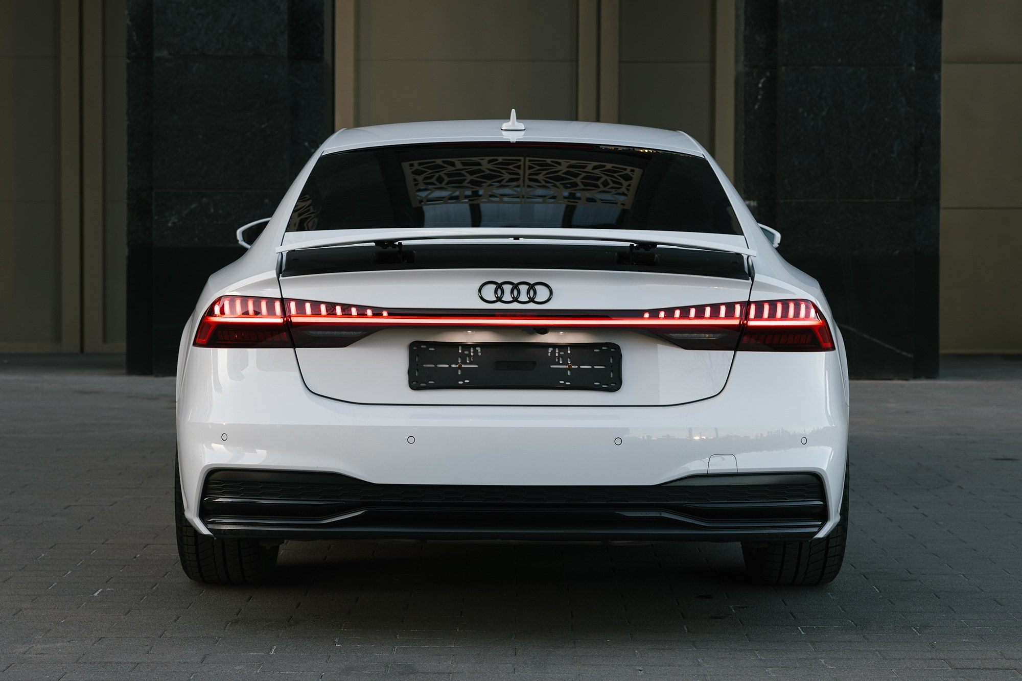 Audi A7 3.0 AMT, 55 TFSI 3.0 quattro S tronic (340 л. с.), 2019 год. Автосалон «Х-Авто»
