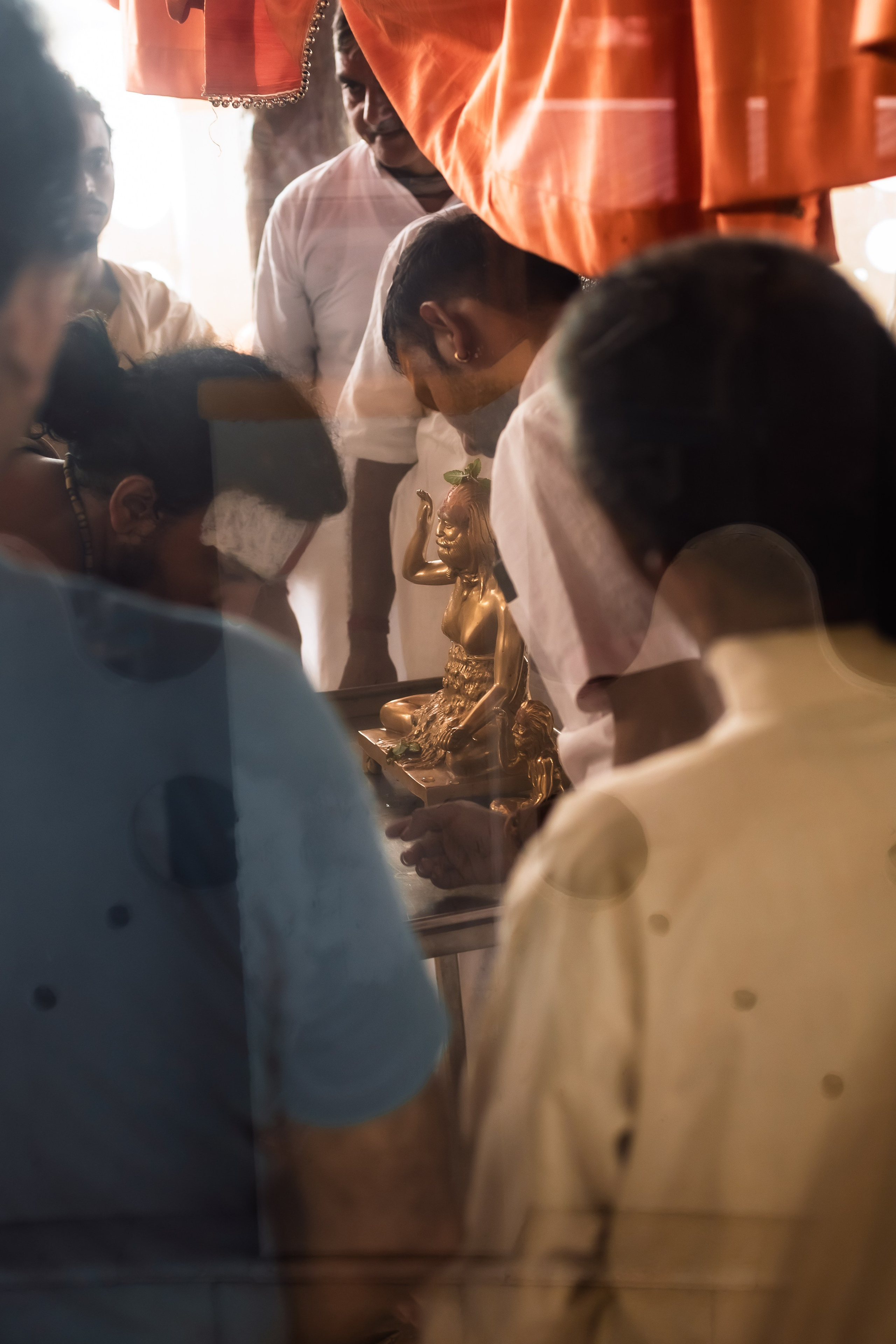 Abhisheka Devraha Baba on Sri Devdas ji maharaj bd. Mariam Bagdasaryan