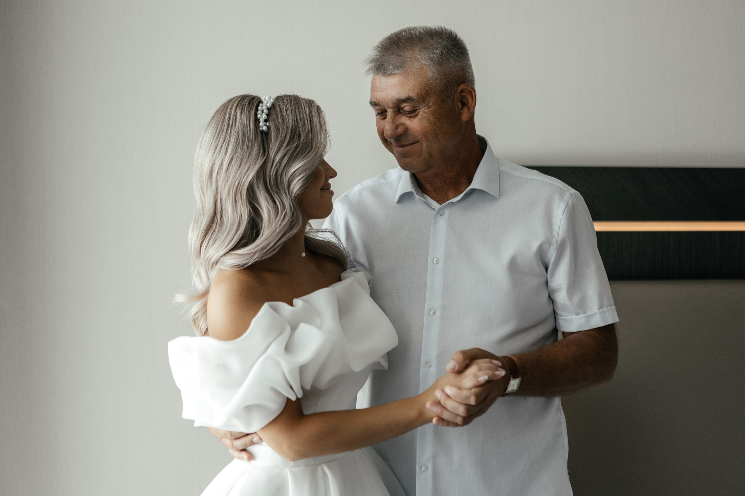 Свадебный фотограф Уфа — Руслан ГабдлисламовЖивые эмоции, красивые кадры, воспоминания на всю жизнь.Работаю по всей Республике Башкортоста. Свадебный фотограф Уфа Руслан Габдлисламов