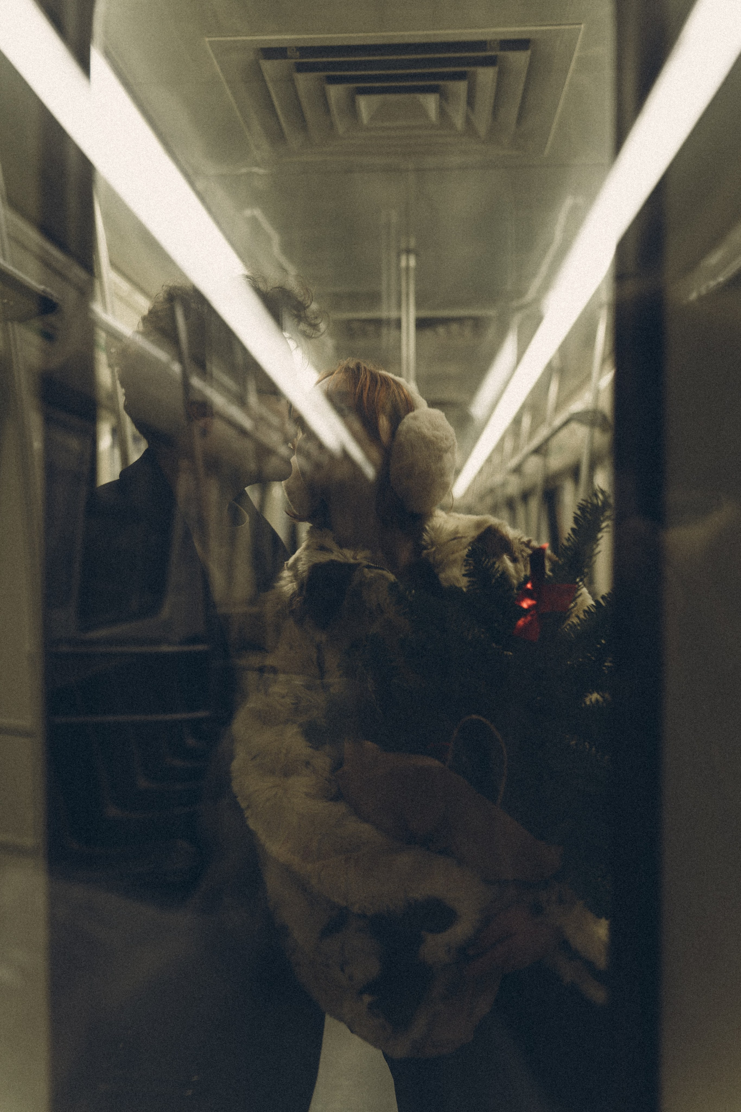 НОВОГОДНЯЯ ФОТОСЕСИИЯ ПАРЫ В МЕТРО ЛЮБОВЬ. Профессиональный фотограф, Санкт-Петербург — Виктория Богомолова