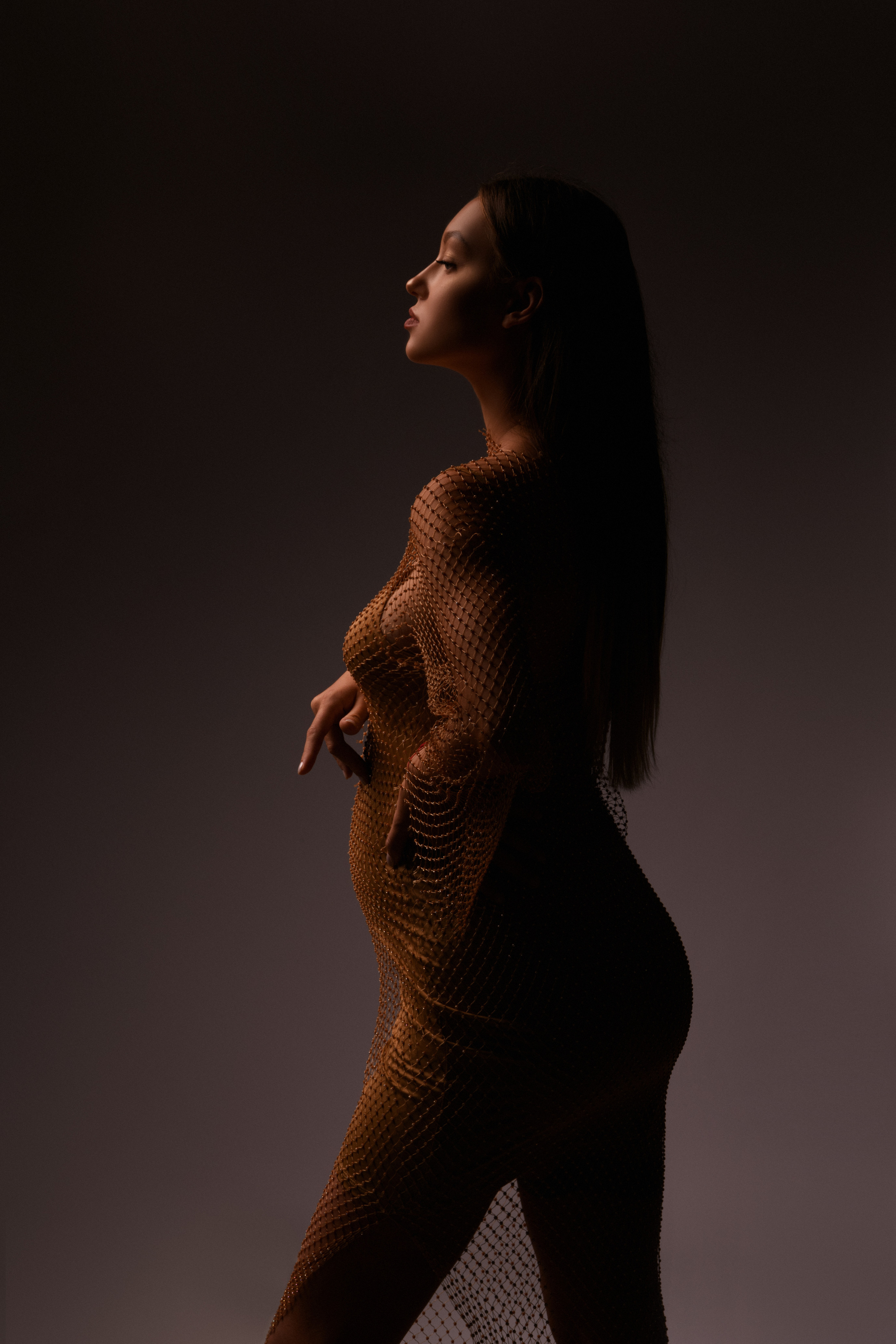 Кадры в тёмном ключе. Фотограф беременности в Крыму Бобкова Ирина