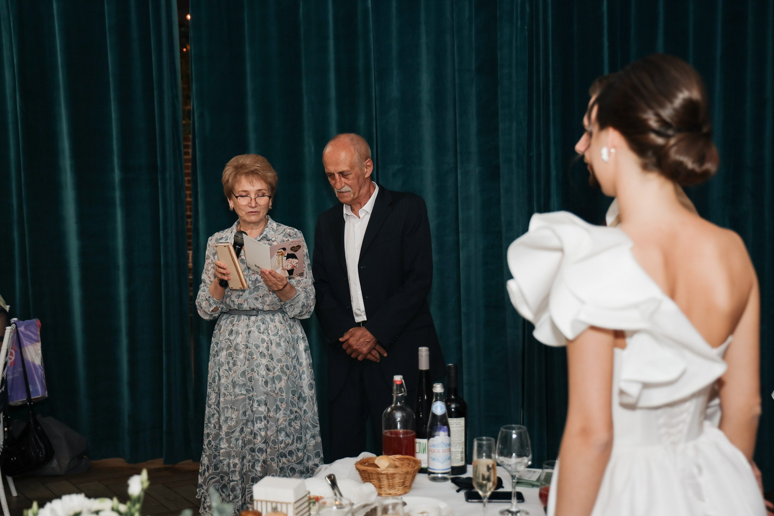 Е. +  П. С утренних сборов и до торта. Семейный и lovestory фотограф в Москве Светлана Коняхина